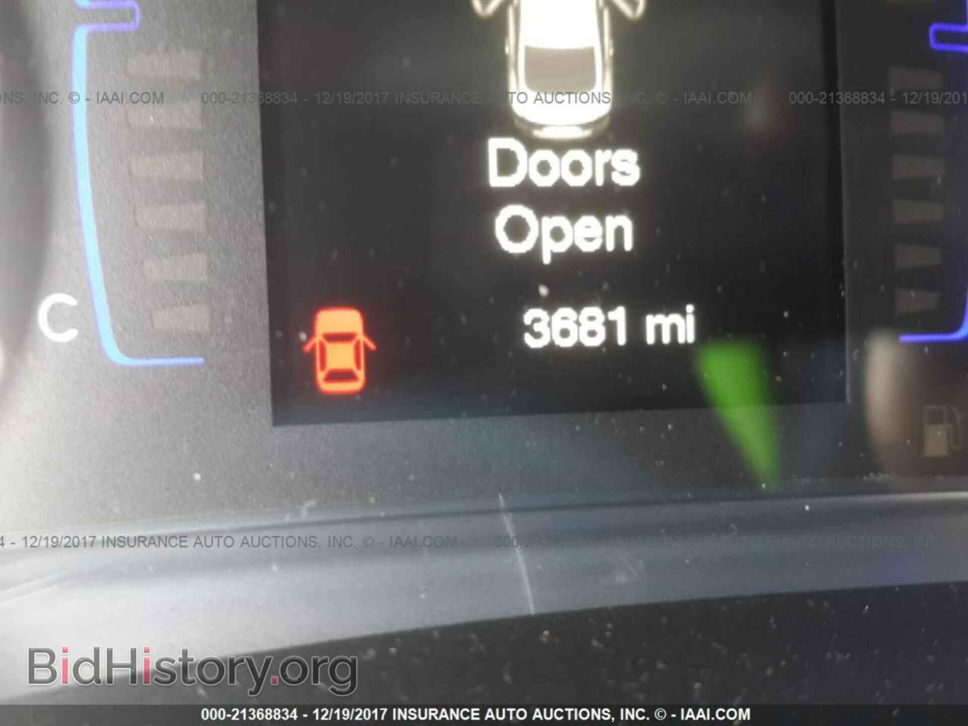 2016 Chrysler 200 - VIN: 1C3CCCAB5GN166764 - Photo 7