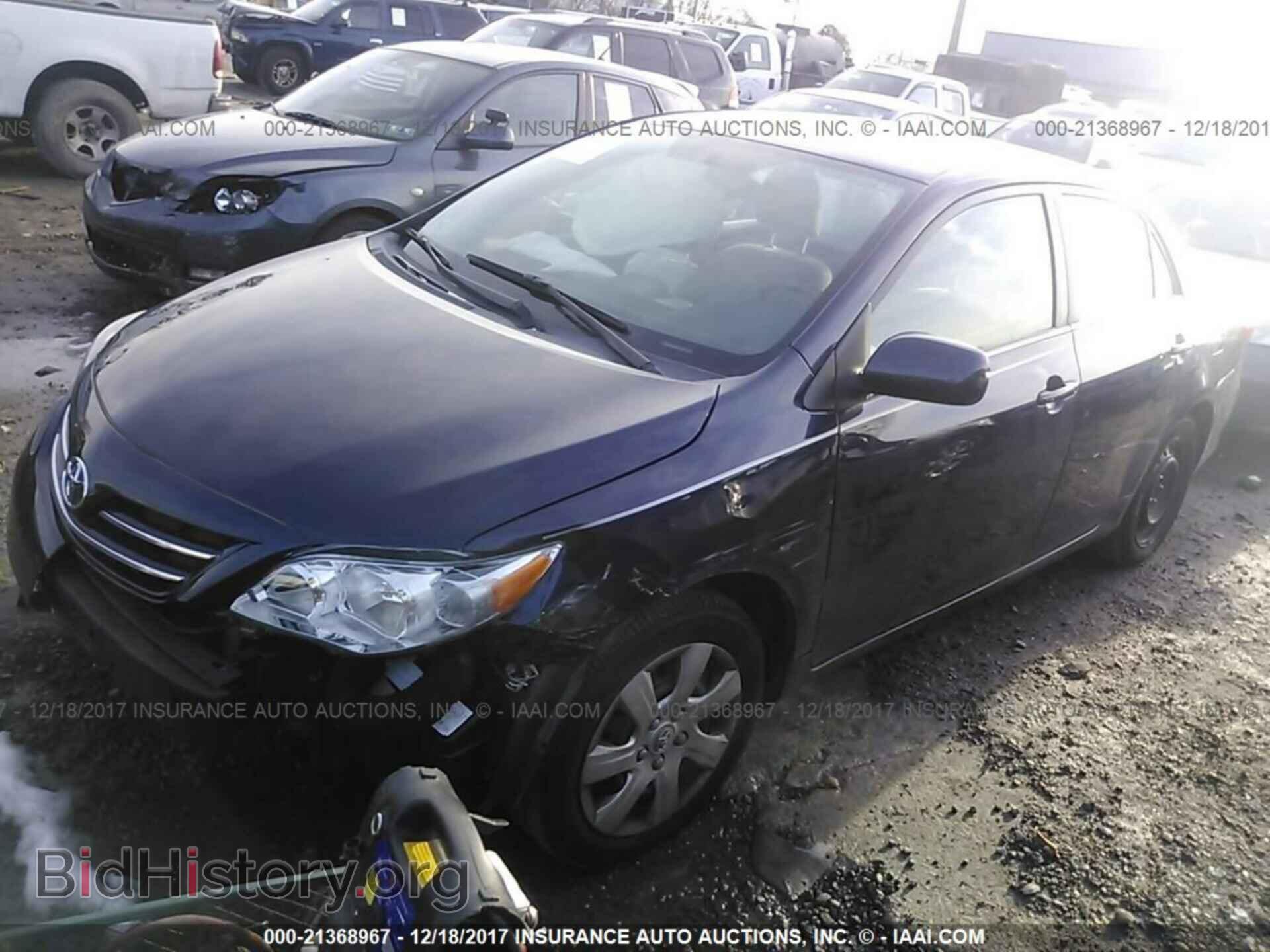 2013 Toyota Corolla - VIN: 2T1BU4EE0DC932901 - Photo 2