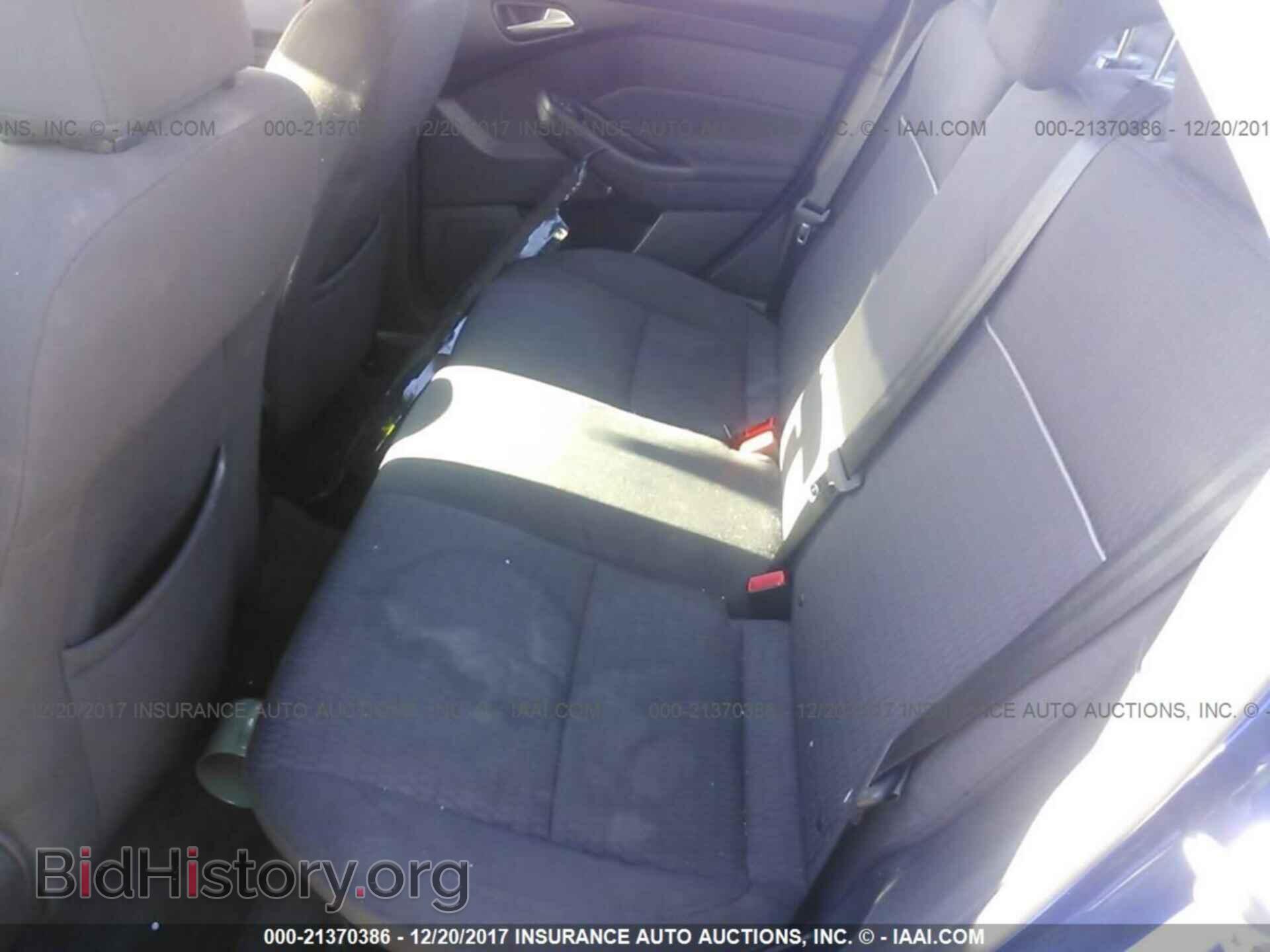 2012 Ford Focus - VIN: 1FAHP3H24CL401002 - Photo 8
