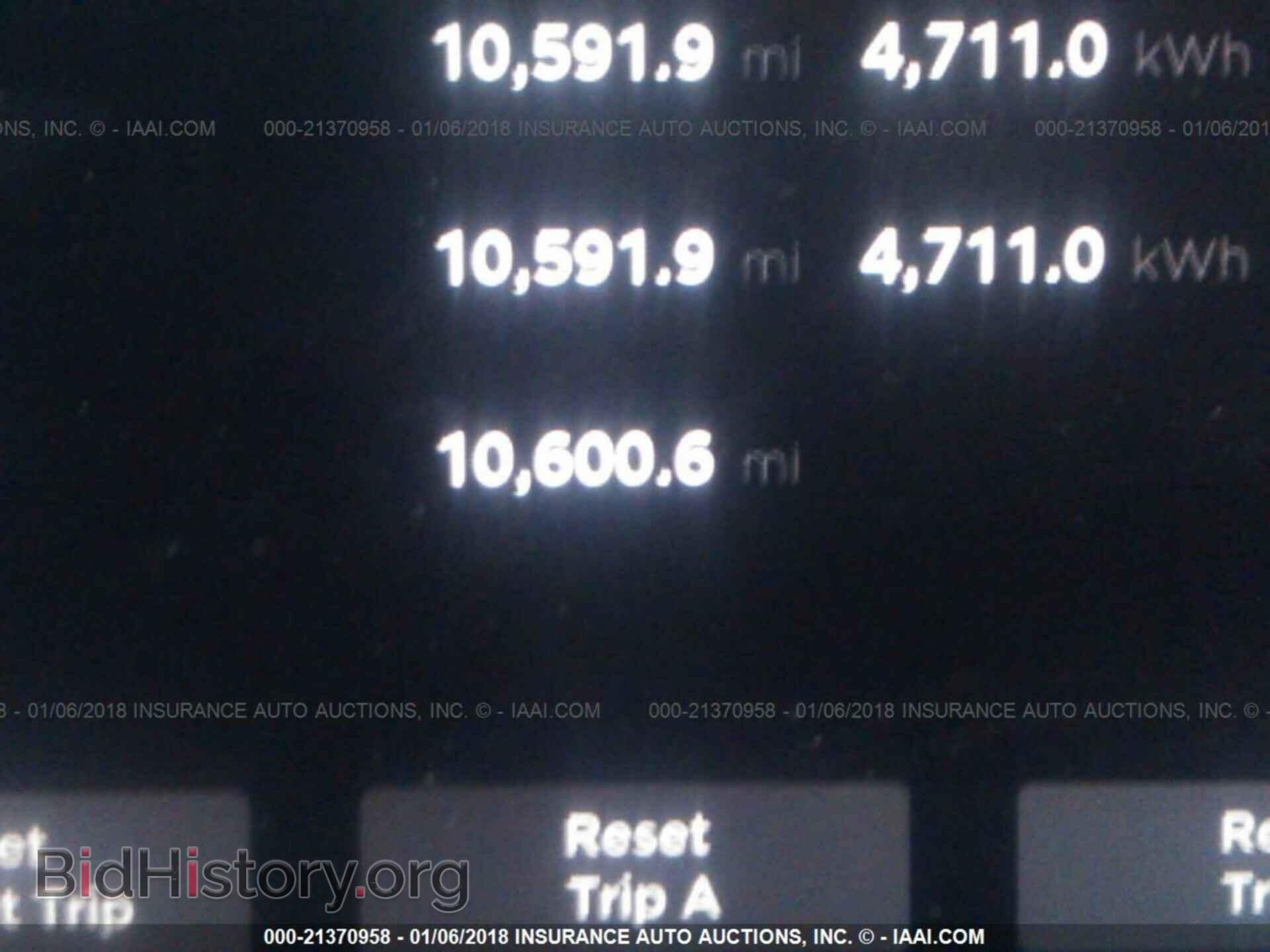 2017 Tesla Model x - VIN: 5YJXCBE22HF035115 - Photo 7