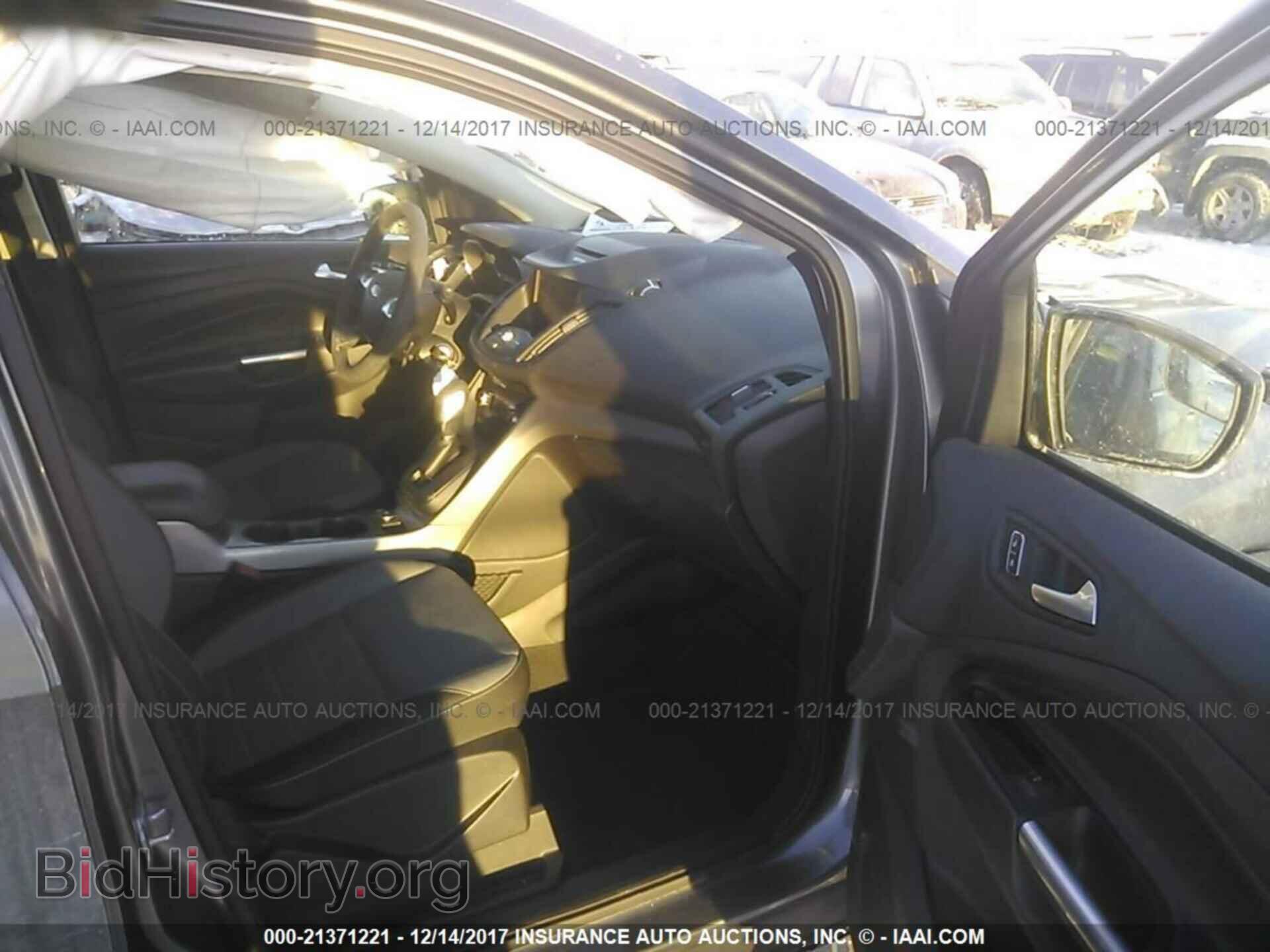 2014 Ford Escape - VIN: 1FMCU0GX4EUE05598 - Фото 5