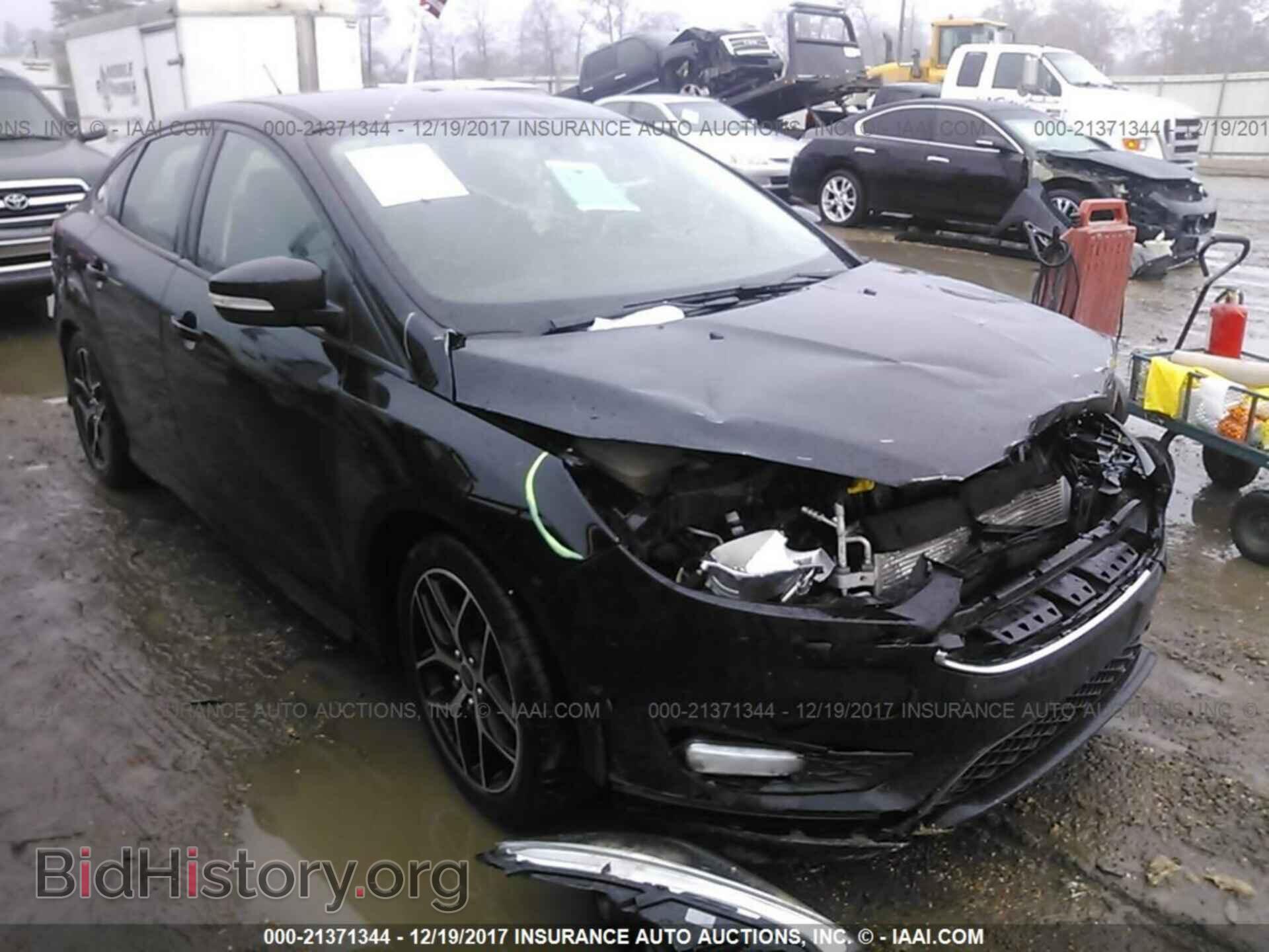 Photo 1FADP3F21GL367818 - Ford Focus 2016