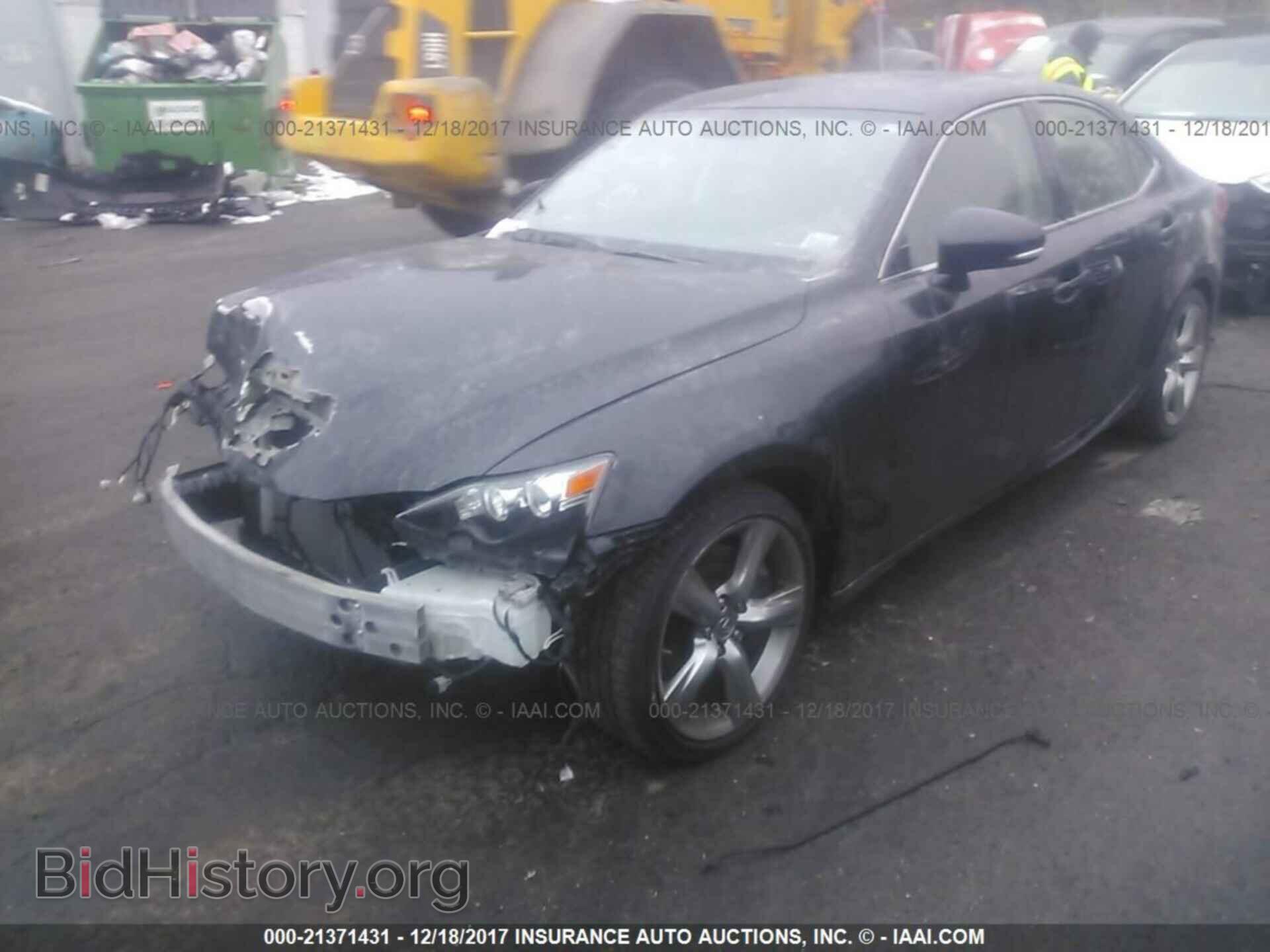 2015 Lexus Is - VIN: JTHCE1D22F5005789 - Photo 2
