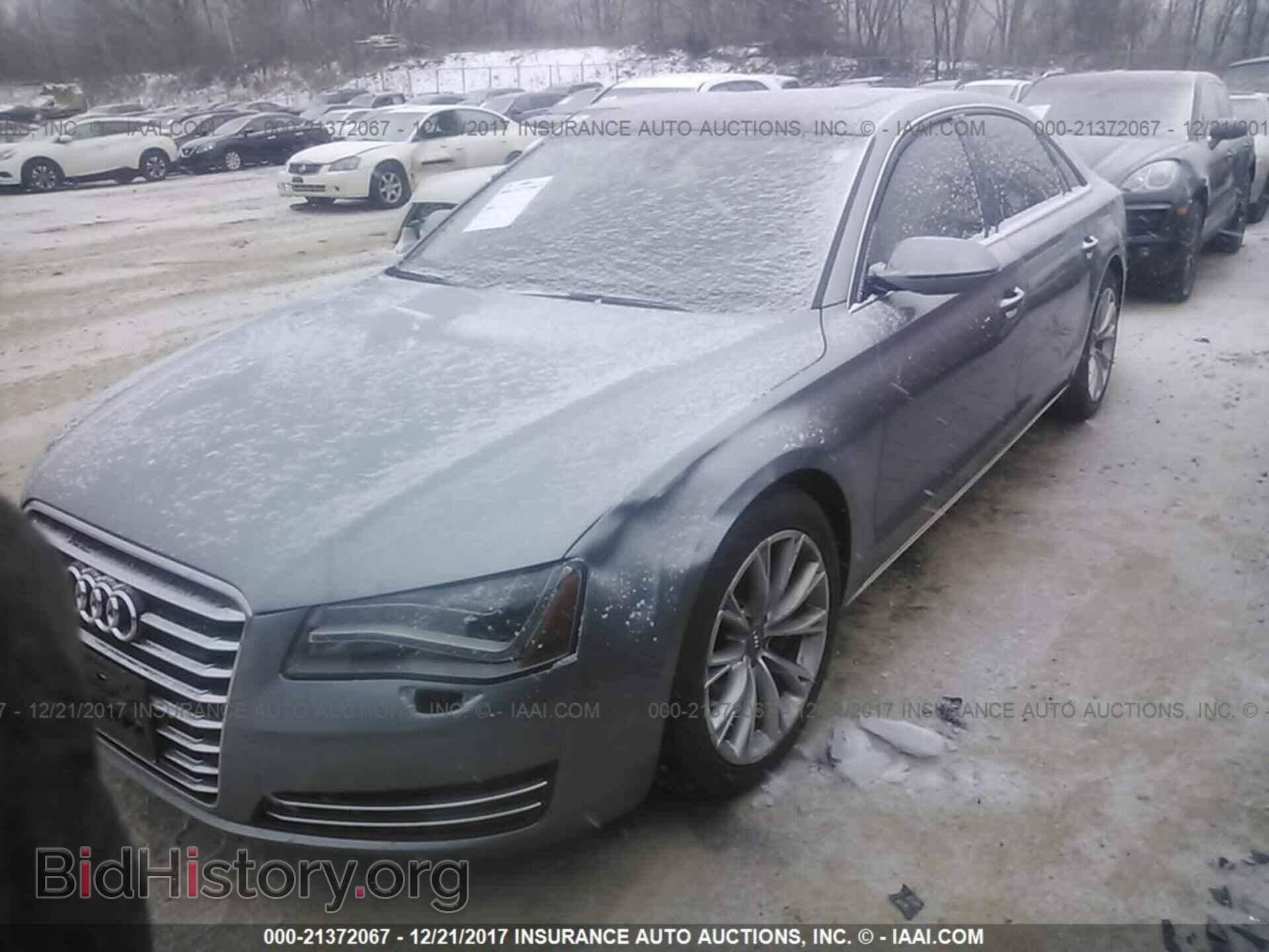 2013 Audi A8 - VIN: WAURGAFD5DN030104 - Photo 2