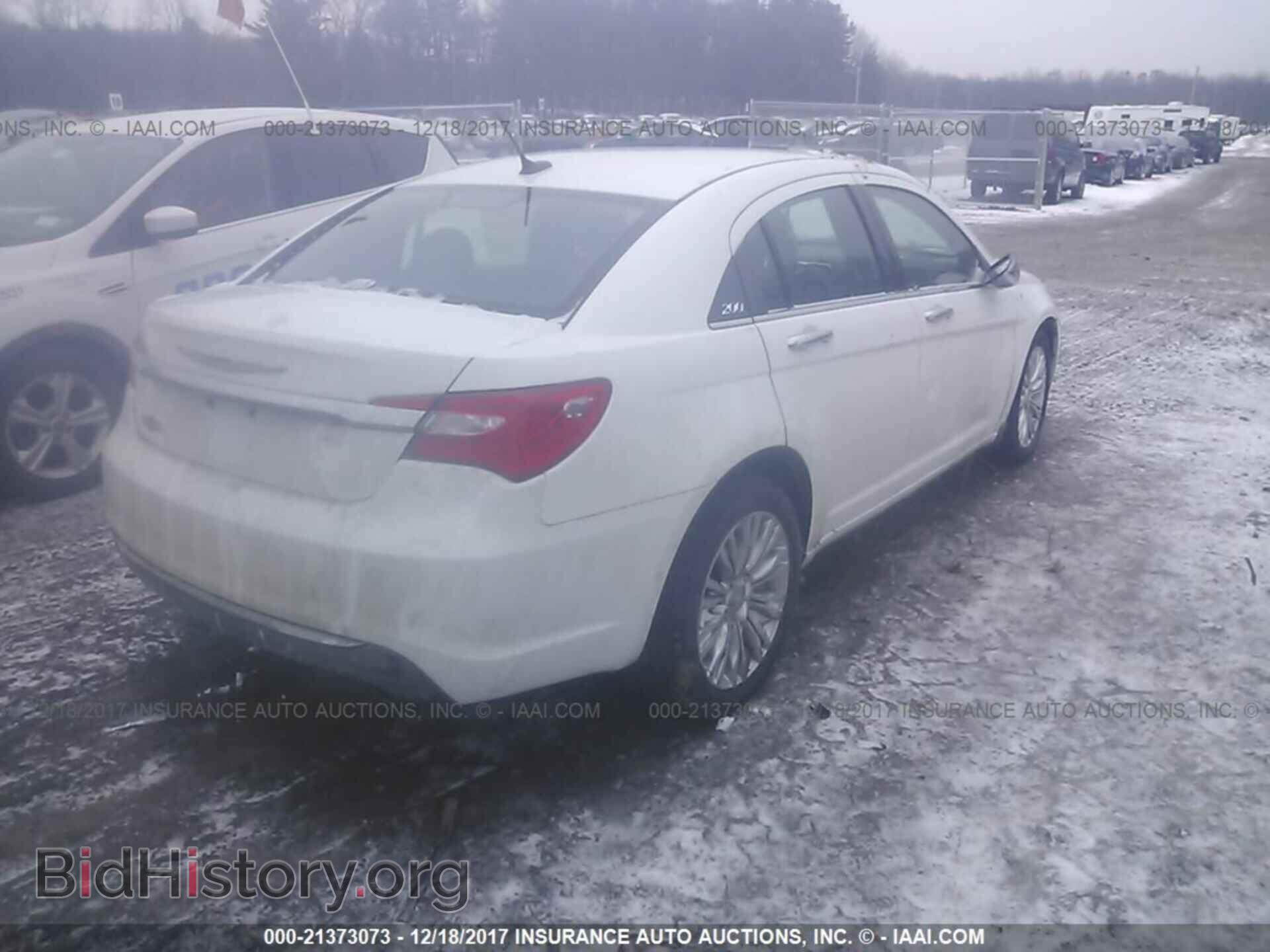 2012 Chrysler 200 - VIN: 1C3CCBCG4CN115592 - Фото 4