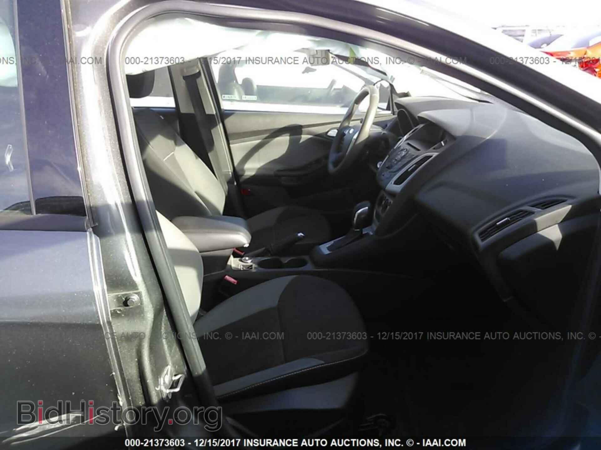 2012 Ford Focus - VIN: 1FAHP3F21CL361903 - Фото 5