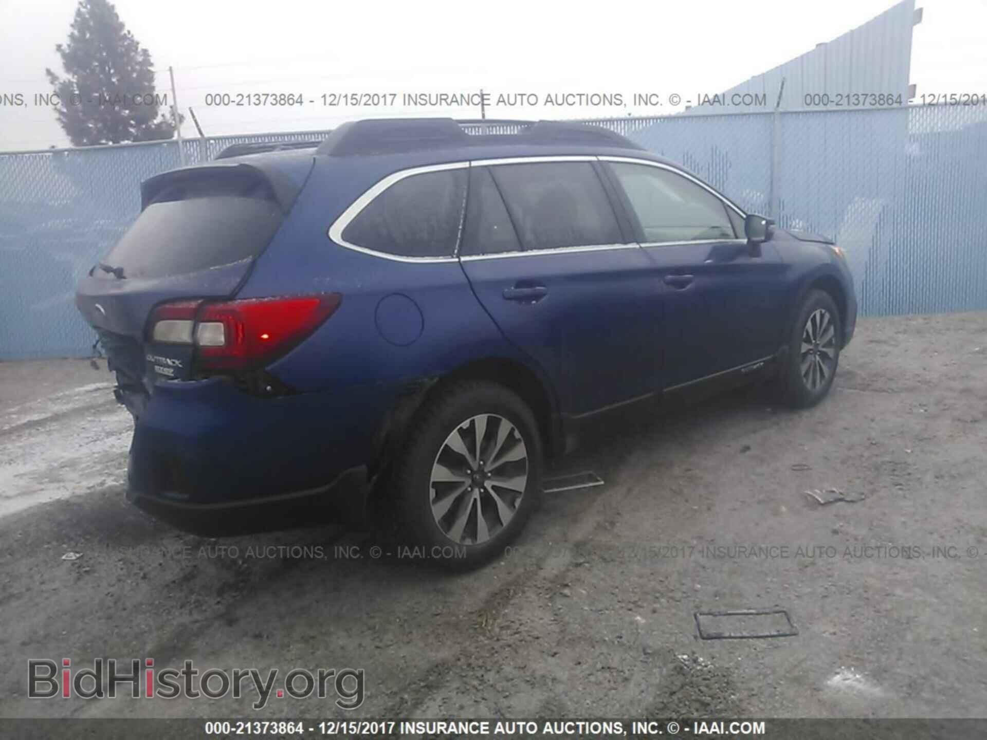 2015 Subaru Outback - VIN: 4S4BSAJC5F3201199 - Photo 4