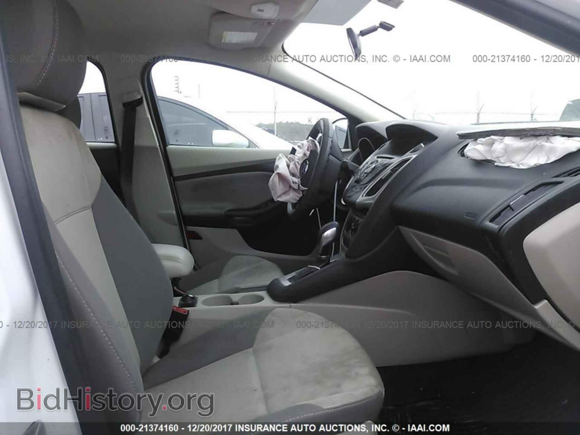 2014 Ford Focus - VIN: 1FADP3F28EL238844 - Фото 5