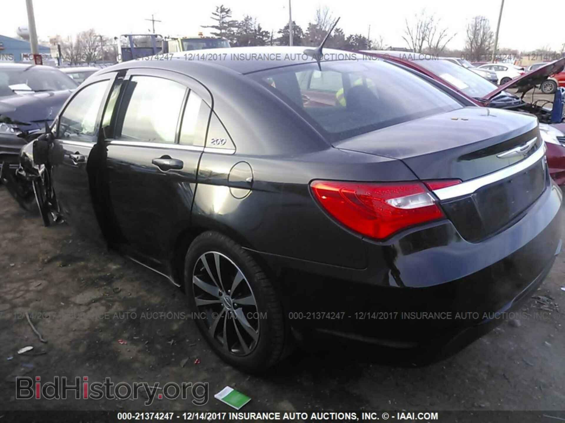 2012 Chrysler 200 - VIN: 1C3CCBBG3CN249673 - Photo 3