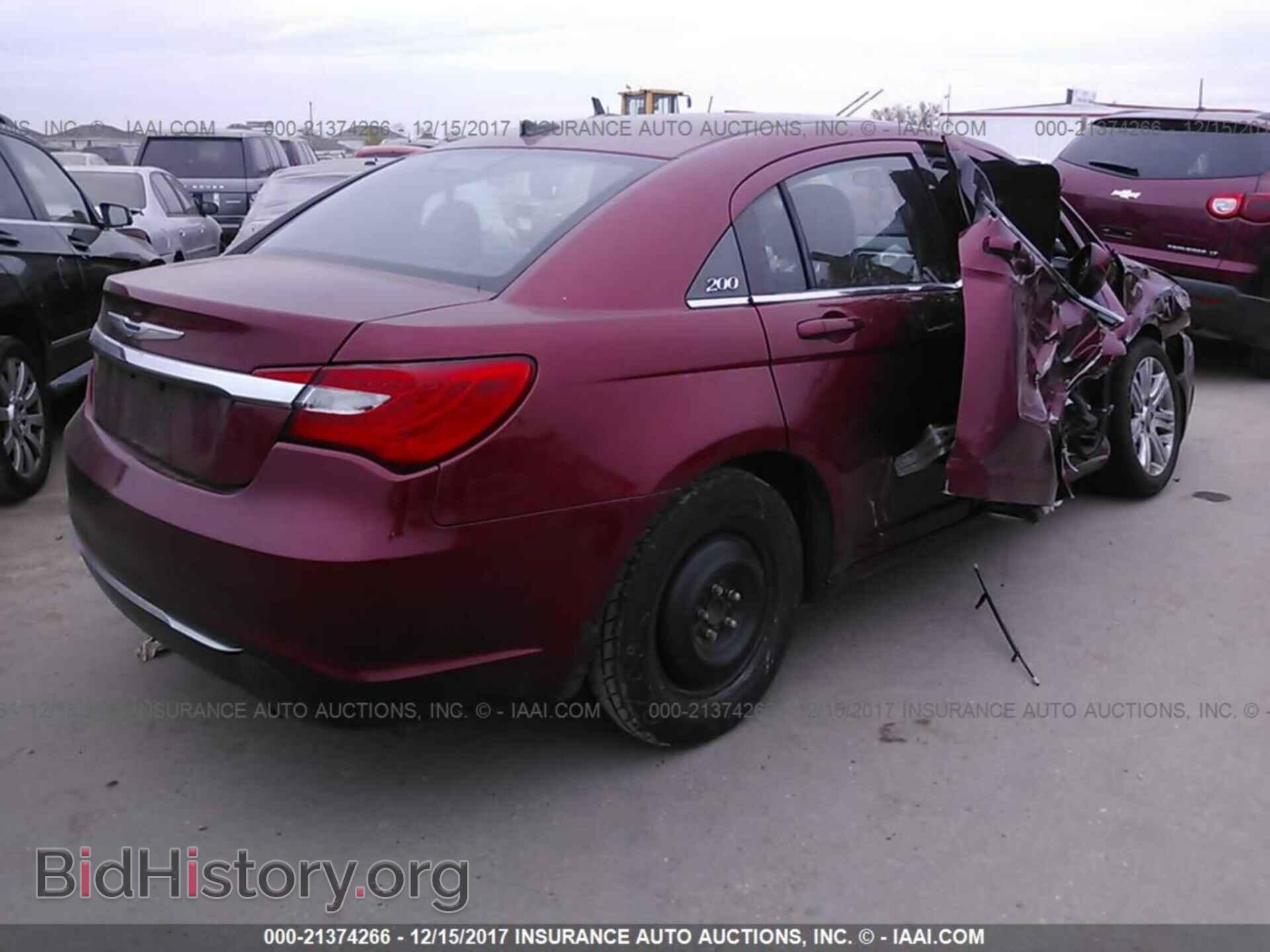 2013 Chrysler 200 - VIN: 1C3CCBAB7DN762285 - Фото 4