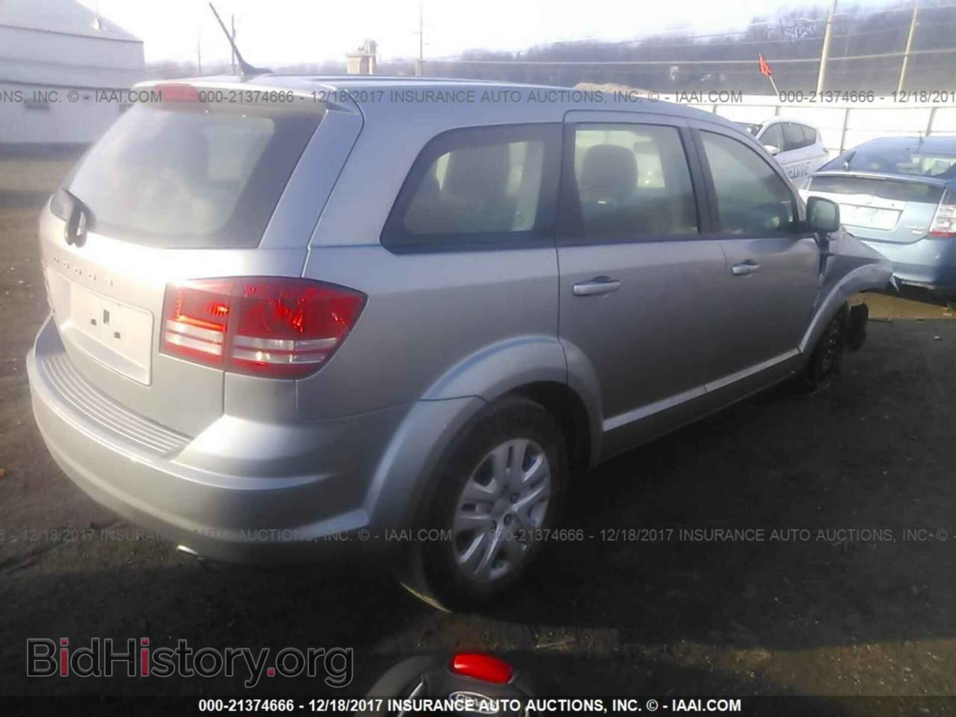 2015 Dodge Journey - VIN: 3C4PDCAB7FT641422 - Photo 4