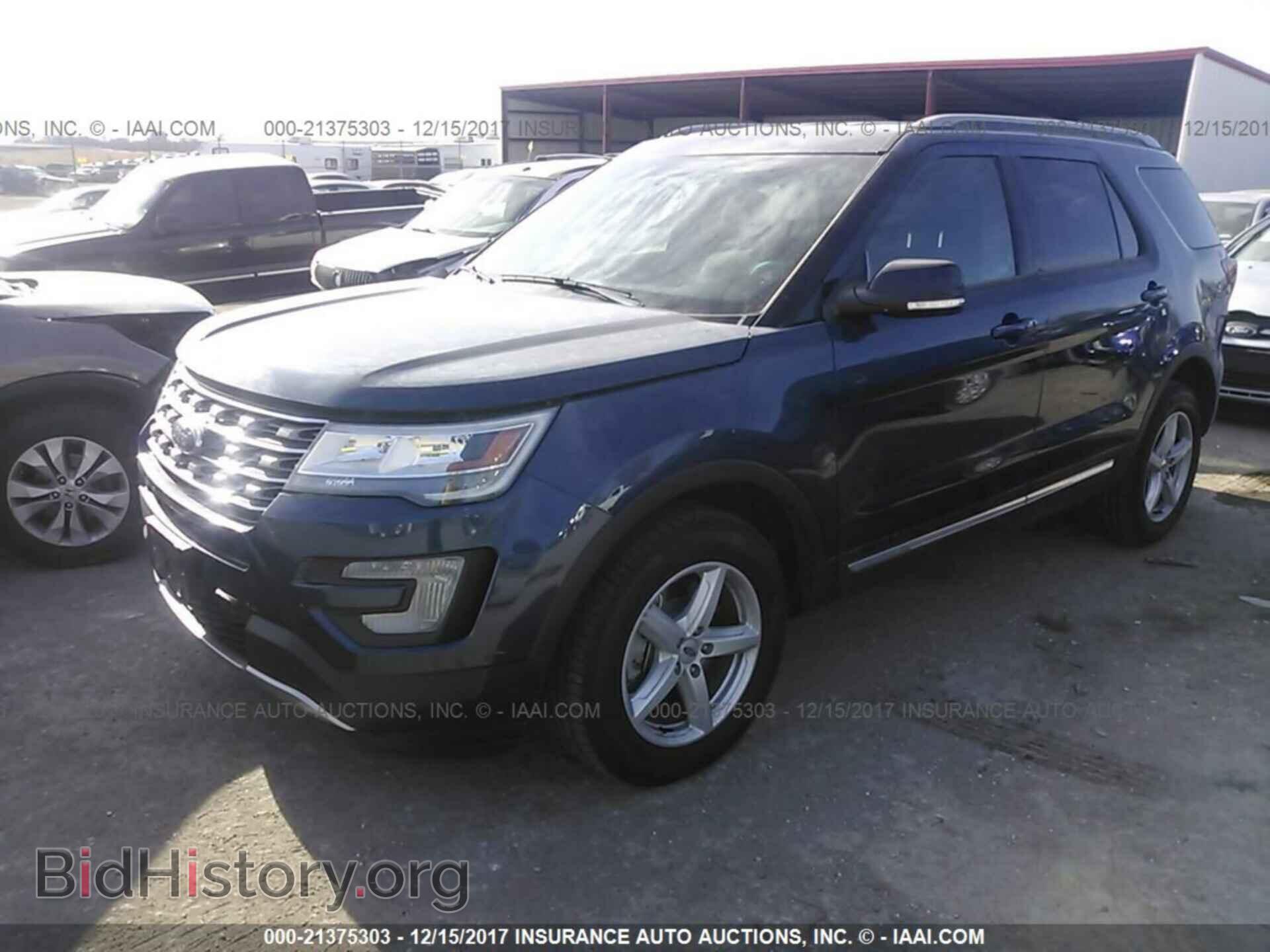 2017 Ford Explorer - VIN: 1FM5K8D85HGA46792 - Photo 2