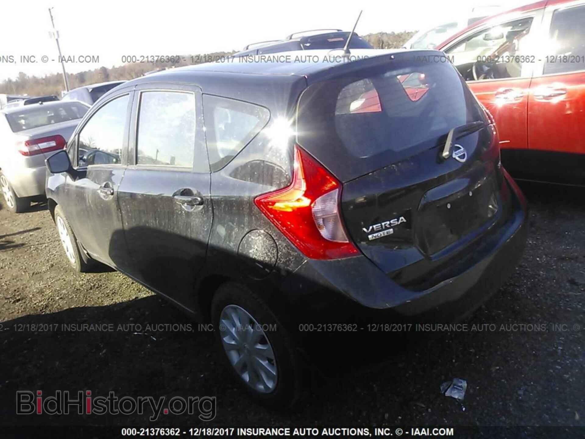 2016 Nissan Versa note - VIN: 3N1CE2CP2GL408809 - Фото 3