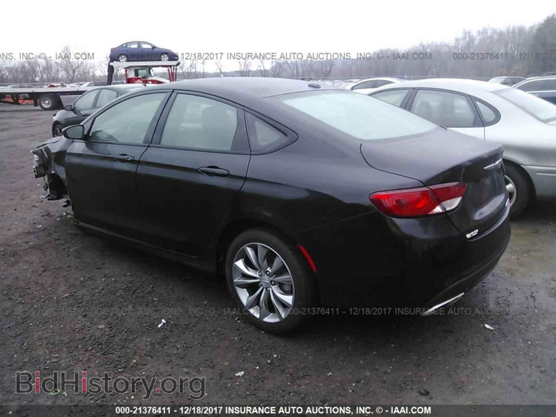 2016 Chrysler 200 - VIN: 1C3CCCBB5GN188018 - Photo 3