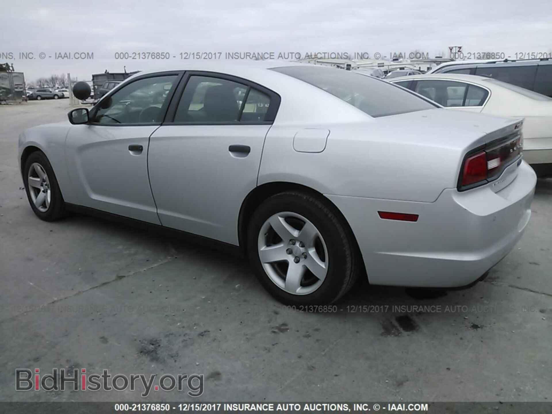 2014 Dodge Charger - VIN: 2C3CDXAT3EH316261 - Фото 3