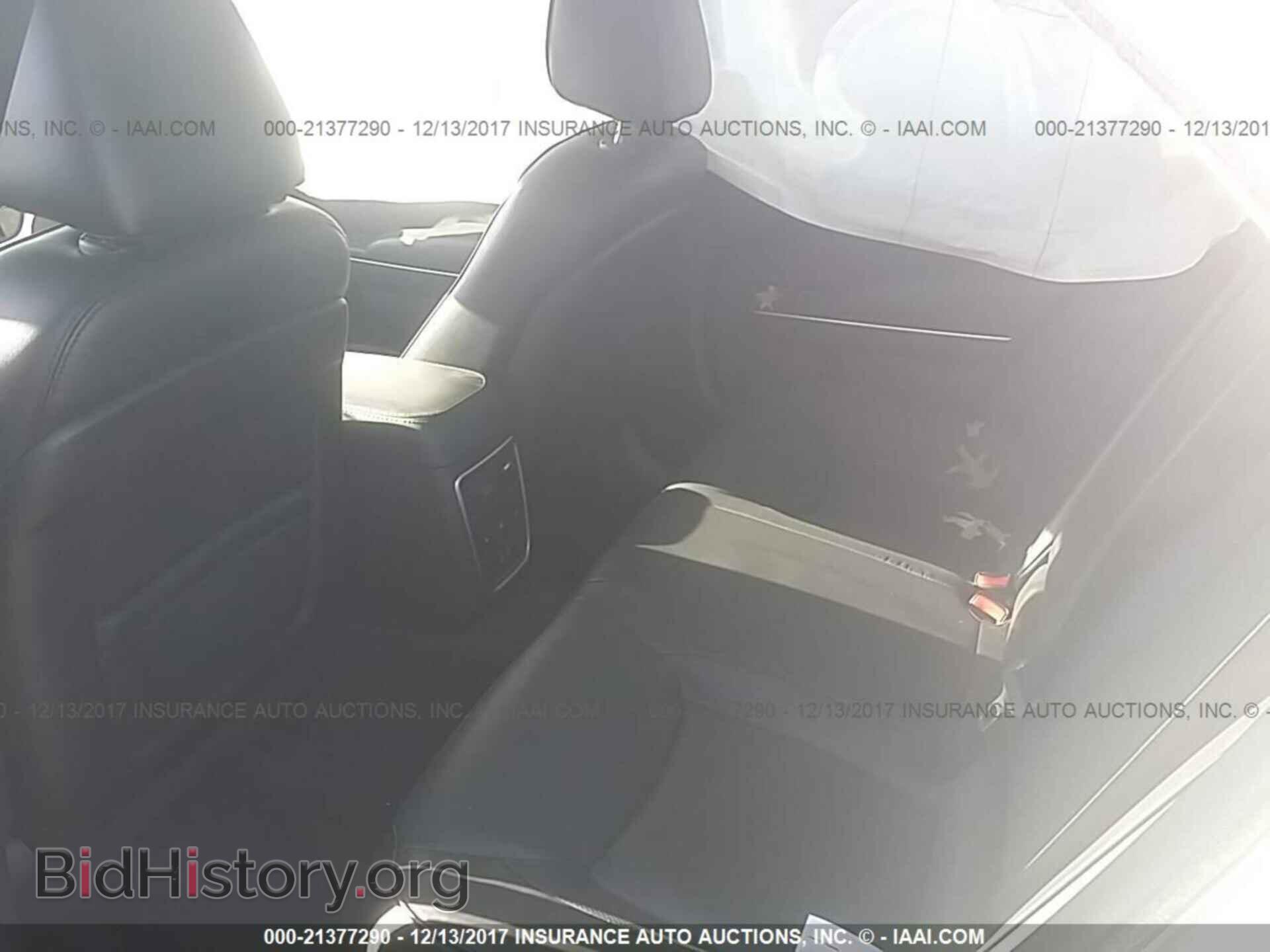 2017 Chrysler 300c - VIN: 2C3CCAEG6HH608259 - Фото 8