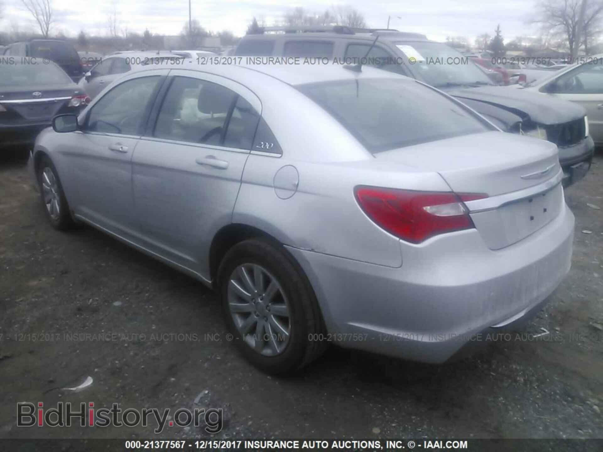 2012 Chrysler 200 - VIN: 1C3CCBBBXCN187872 - Фото 3