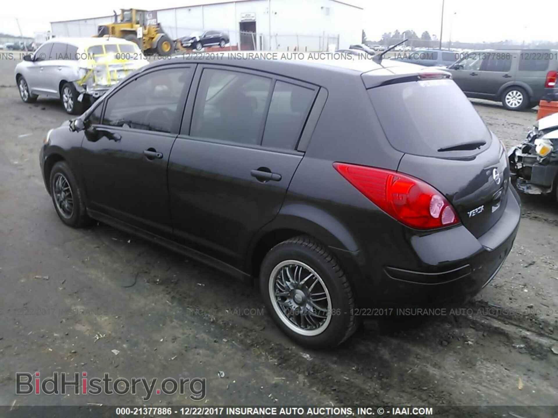 2011 Nissan Versa - VIN: 3N1BC1CPXBL516003 - Фото 3