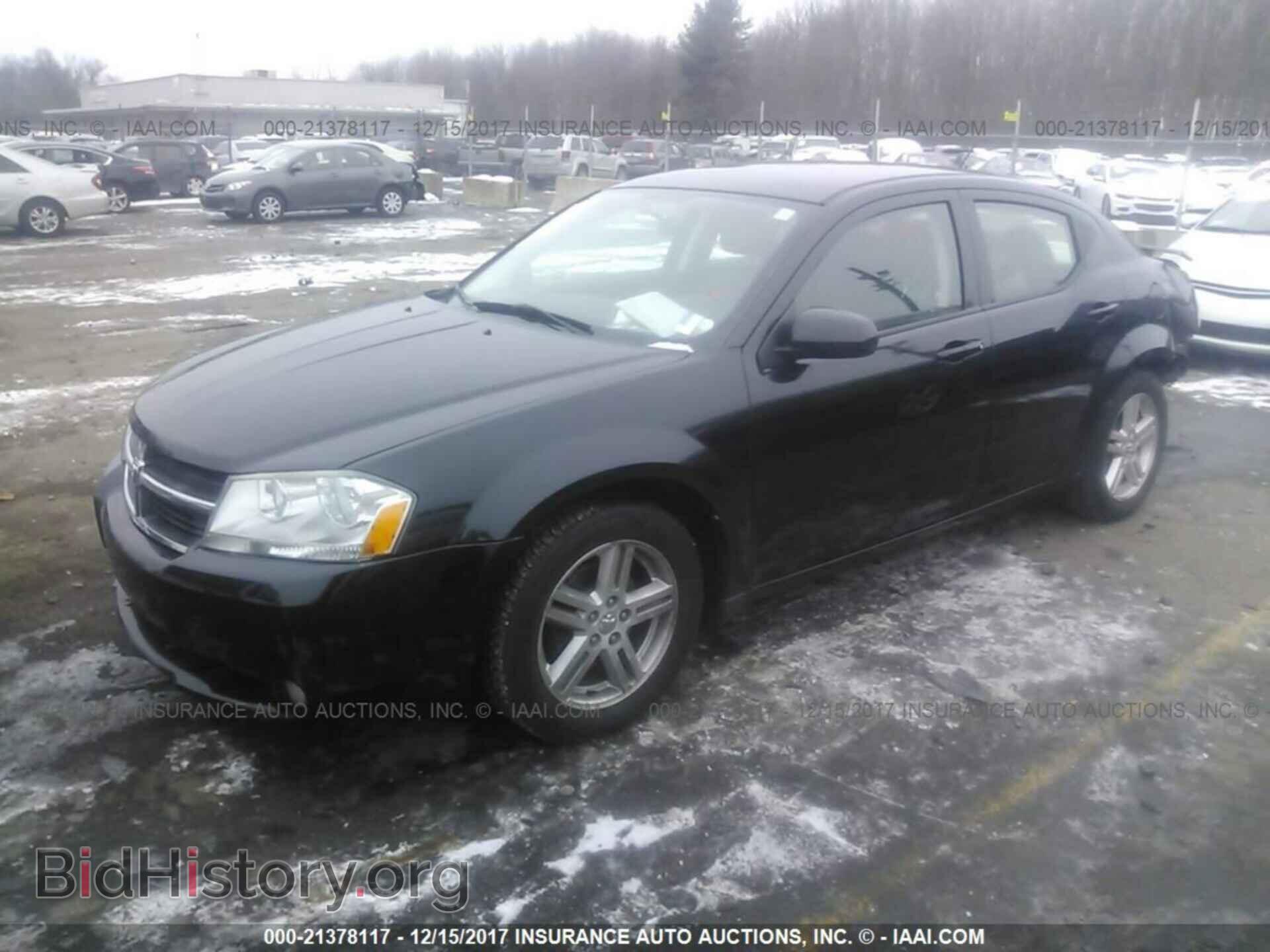 2010 DODGE AVENGER - VIN: 1B3CC5FB7AN136674 - Photo 2
