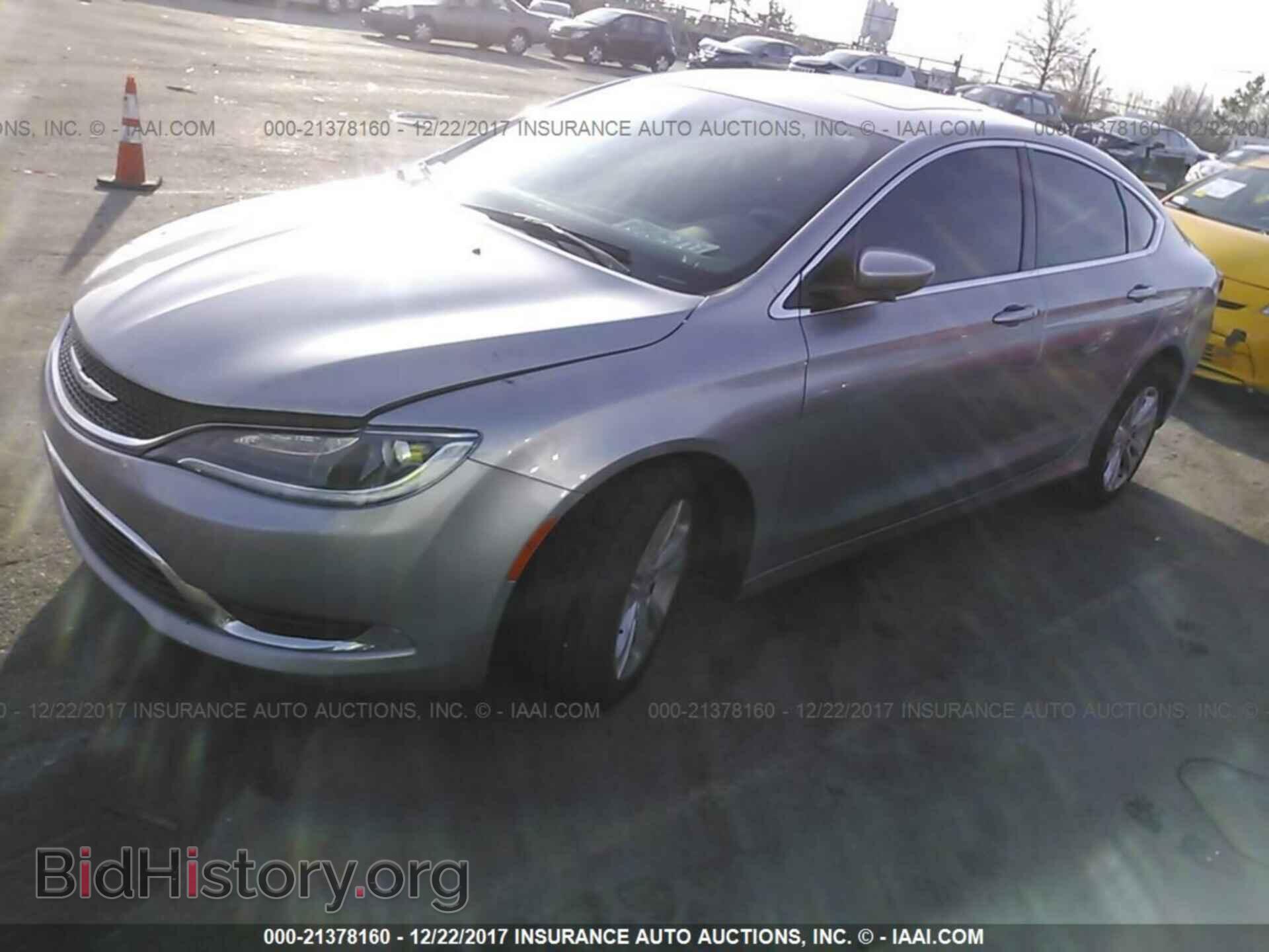 2016 Chrysler 200 - VIN: 1C3CCCAB4GN124814 - Фото 2