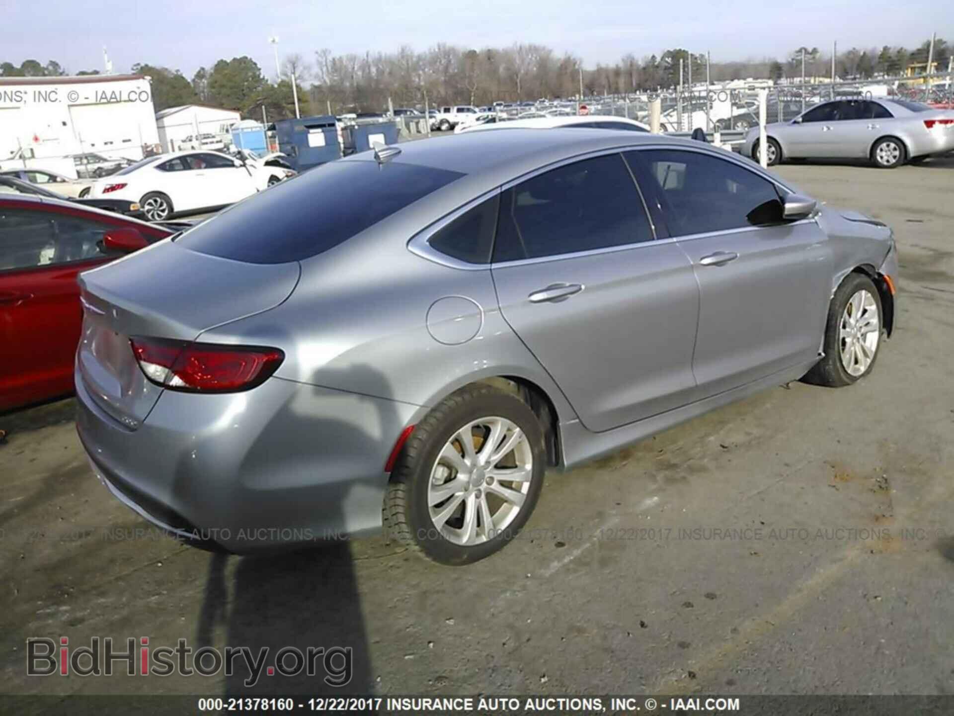 2016 Chrysler 200 - VIN: 1C3CCCAB4GN124814 - Фото 4