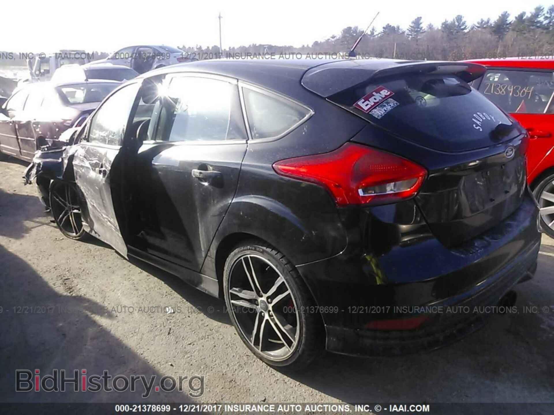 2016 Ford Focus - VIN: 1FADP3L96GL313092 - Фото 3