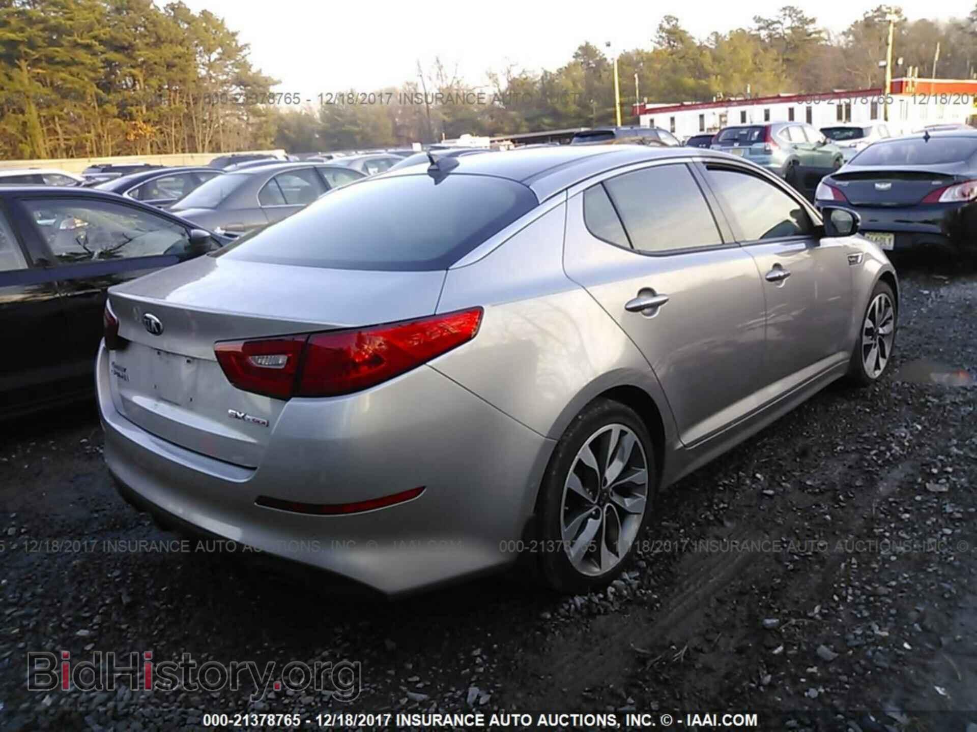 2015 Kia Optima - VIN: 5XXGR4A62FG360957 - Photo 4