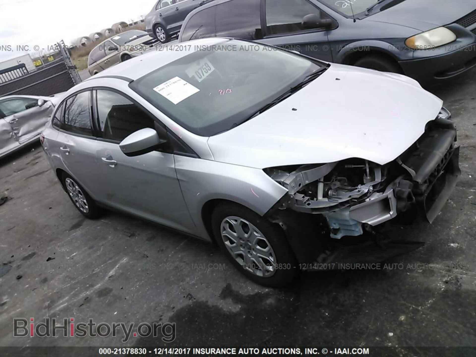 Photo 1FAHP3F28CL336934 - Ford Focus 2012