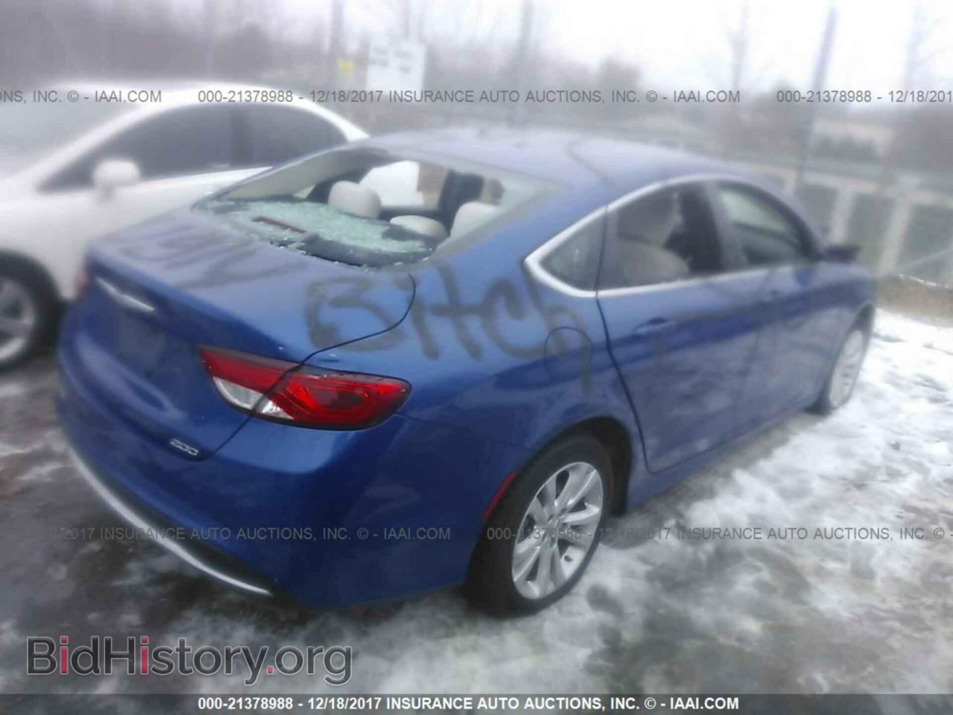 2016 Chrysler 200 - VIN: 1C3CCCAB5GN137698 - Photo 4