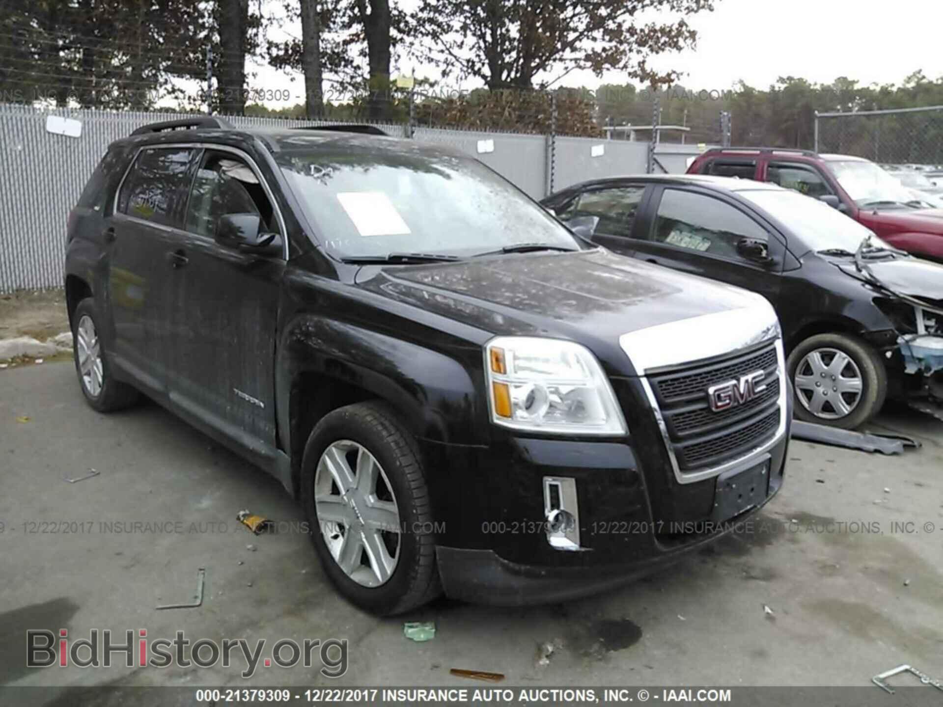 Фотография 2CTFLVEC9B6385655 - Gmc Terrain 2011