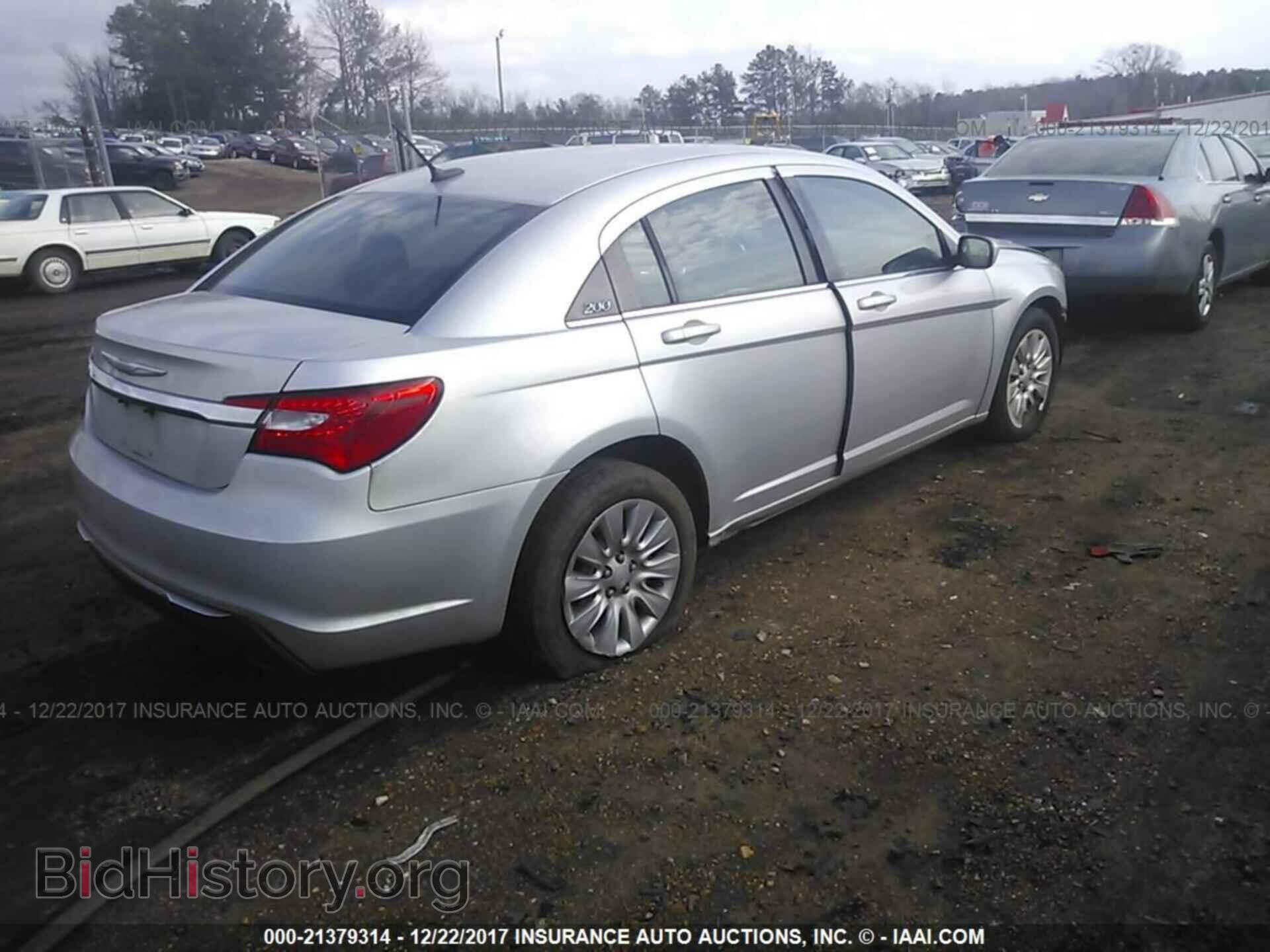 2012 Chrysler 200 - VIN: 1C3CCBAB4CN130181 - Фото 4