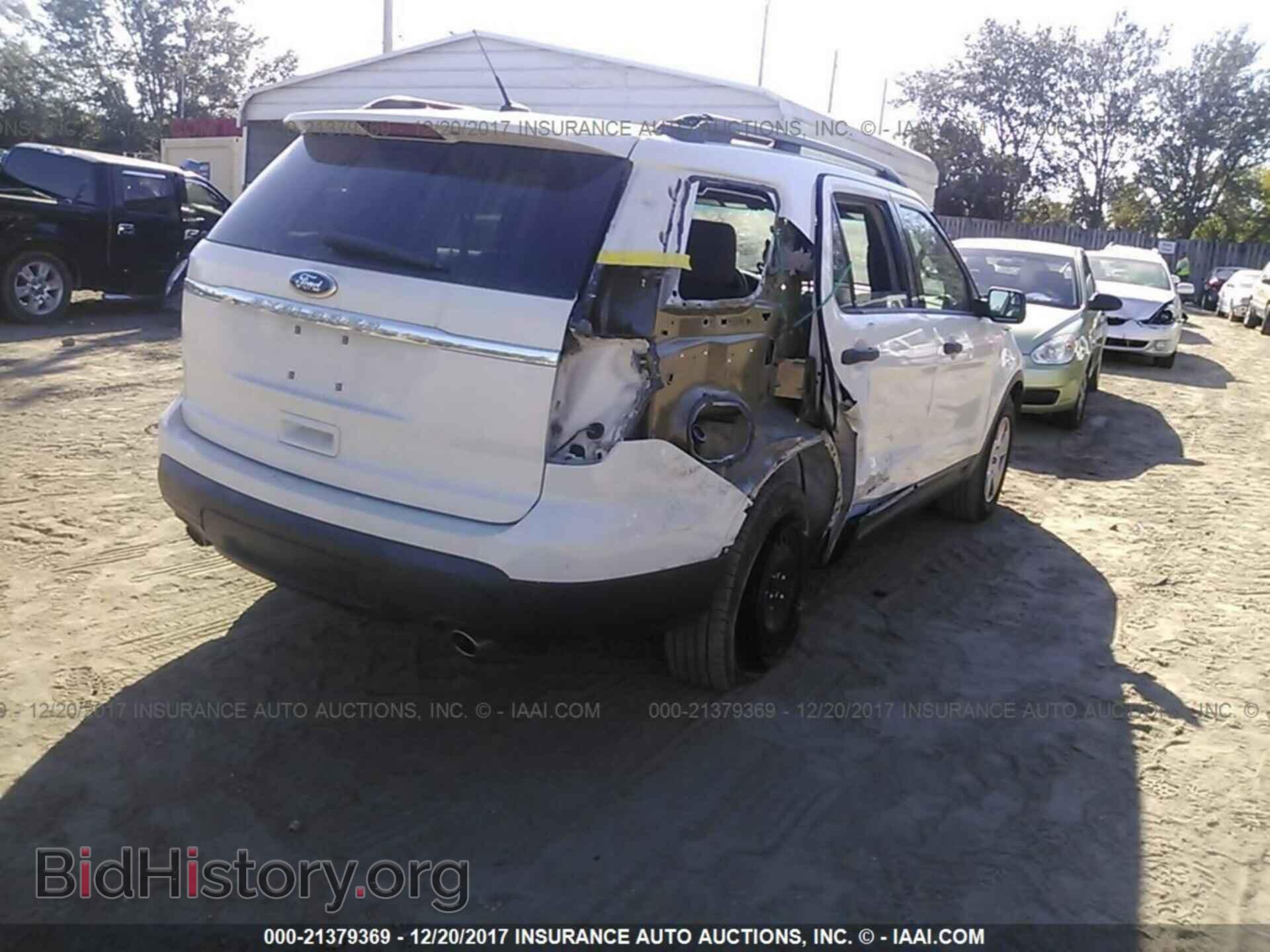 2011 Ford Explorer - VIN: 1FMHK7B88BGA75382 - Фото 4