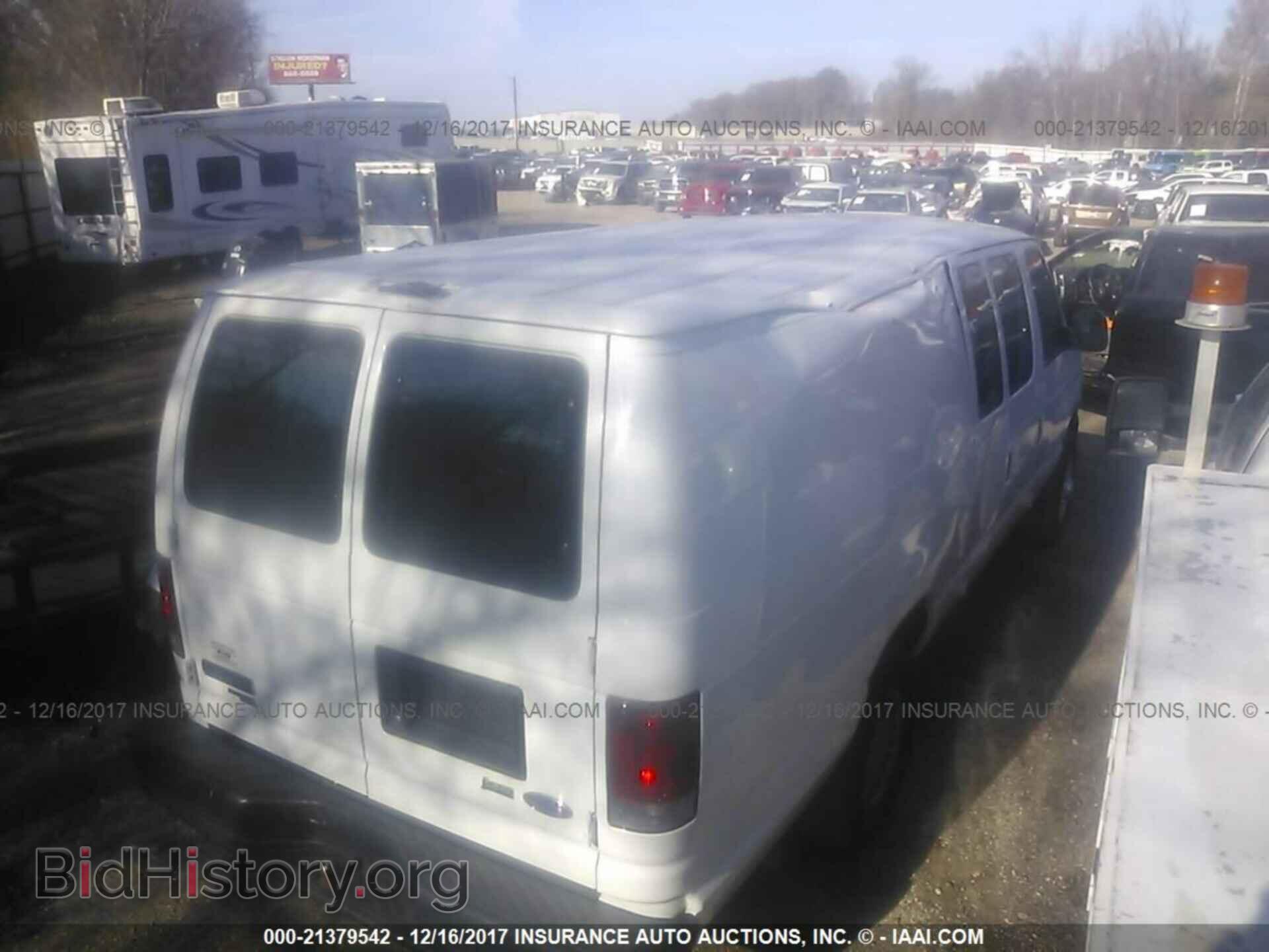 2011 Ford Econoline - VIN: 1FTSS3EL1BDB27925 - Фото 6