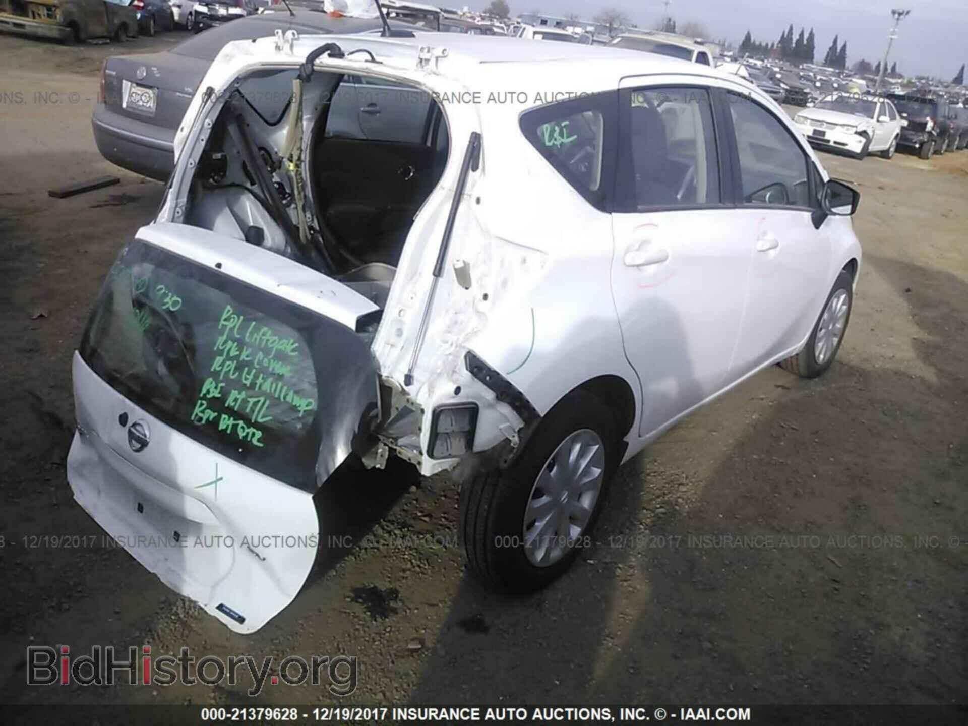 2016 Nissan Versa note - VIN: 3N1CE2CP4GL369818 - Фото 4