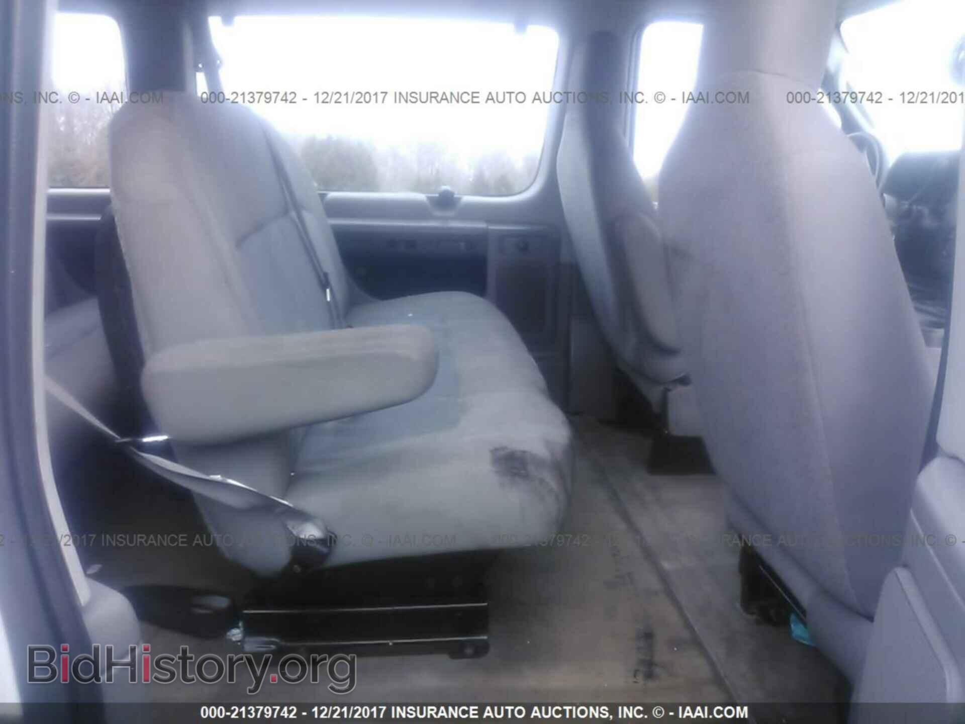 2013 Ford Econoline - VIN: 1FBSS3BL4DDA64525 - Фото 8