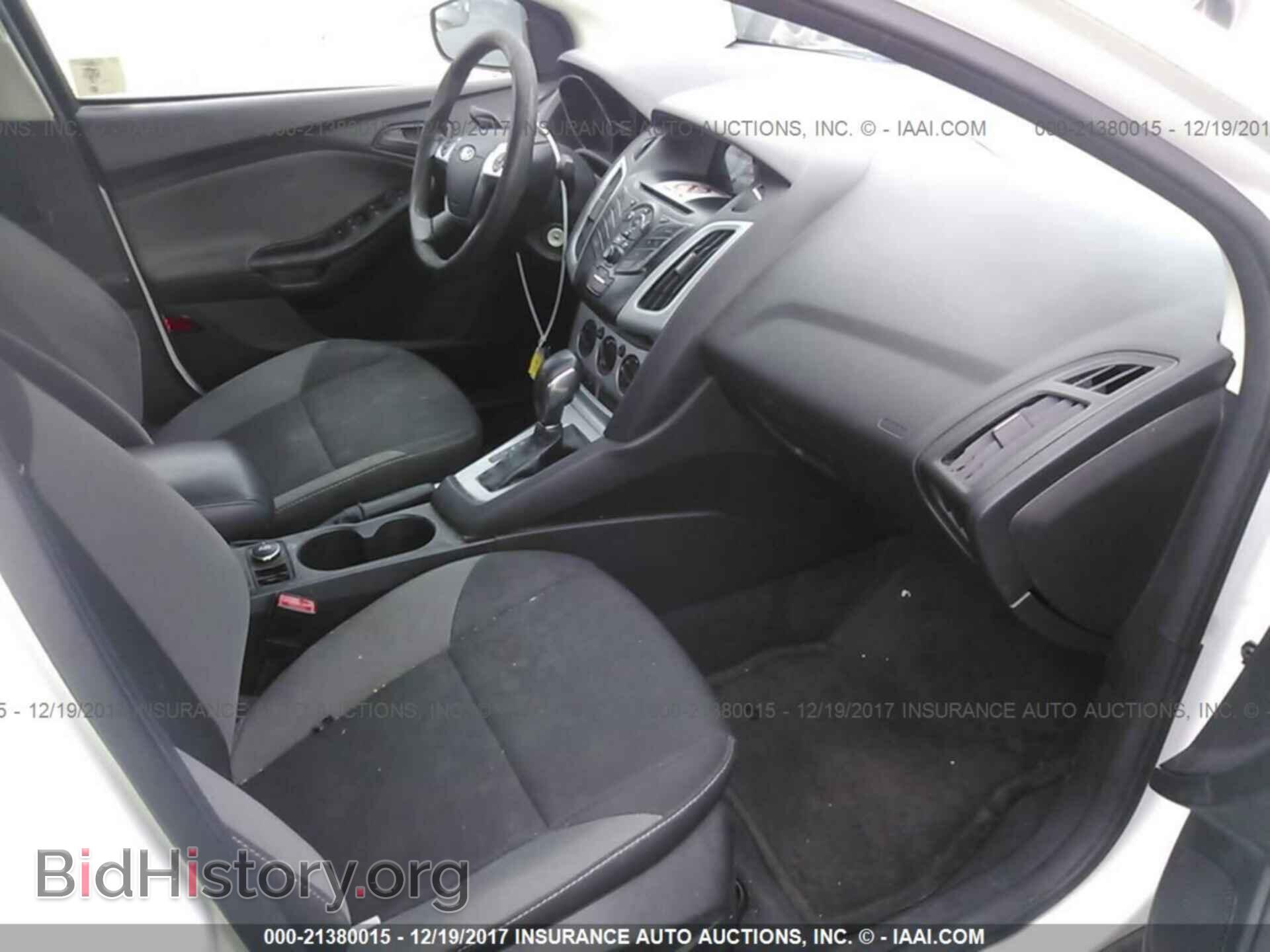 2012 Ford Focus - VIN: 1FAHP3F28CL404312 - Фото 5