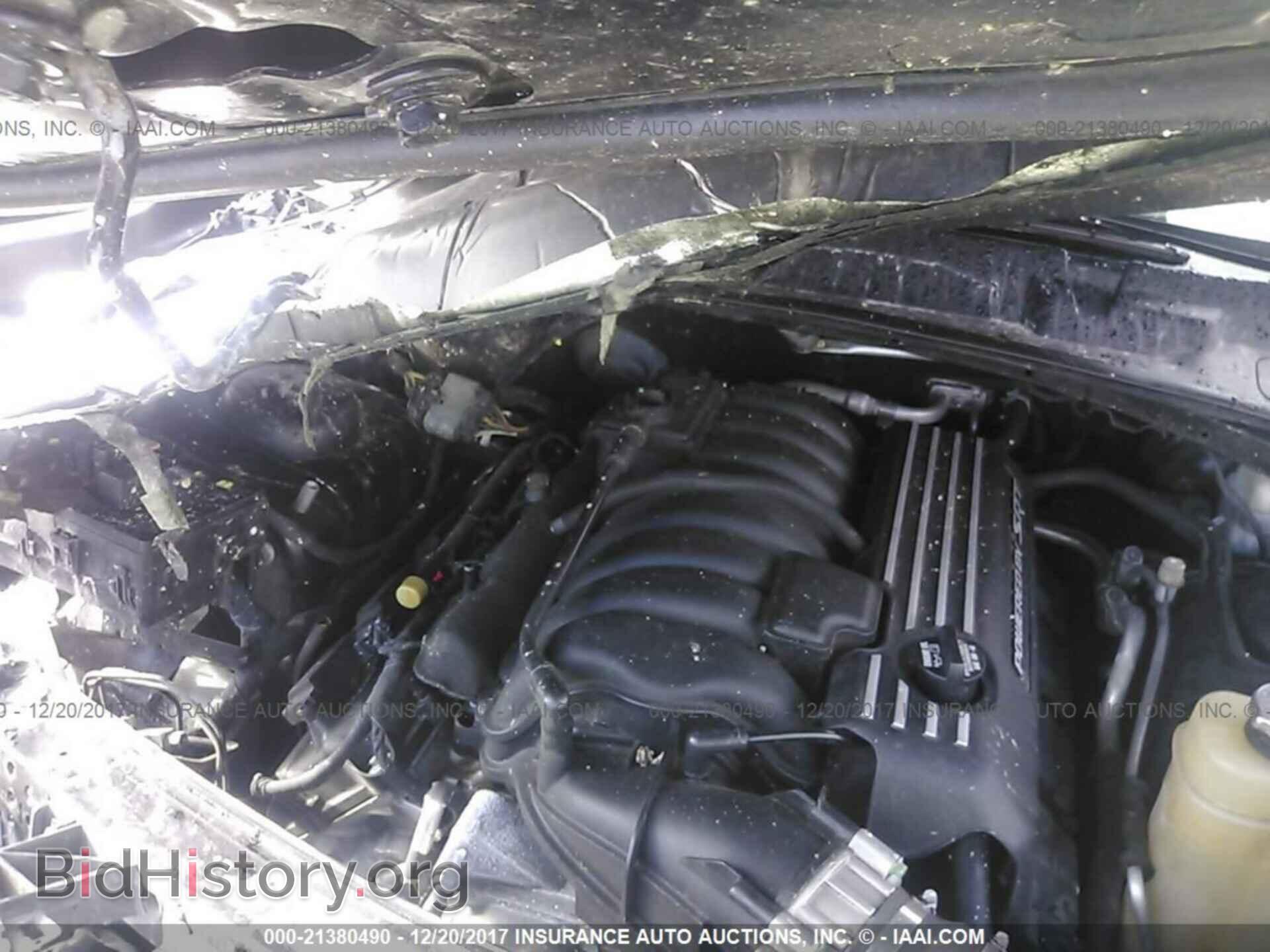 2015 Dodge Challenger - VIN: 2C3CDZFJ1FH716002 - Photo 10