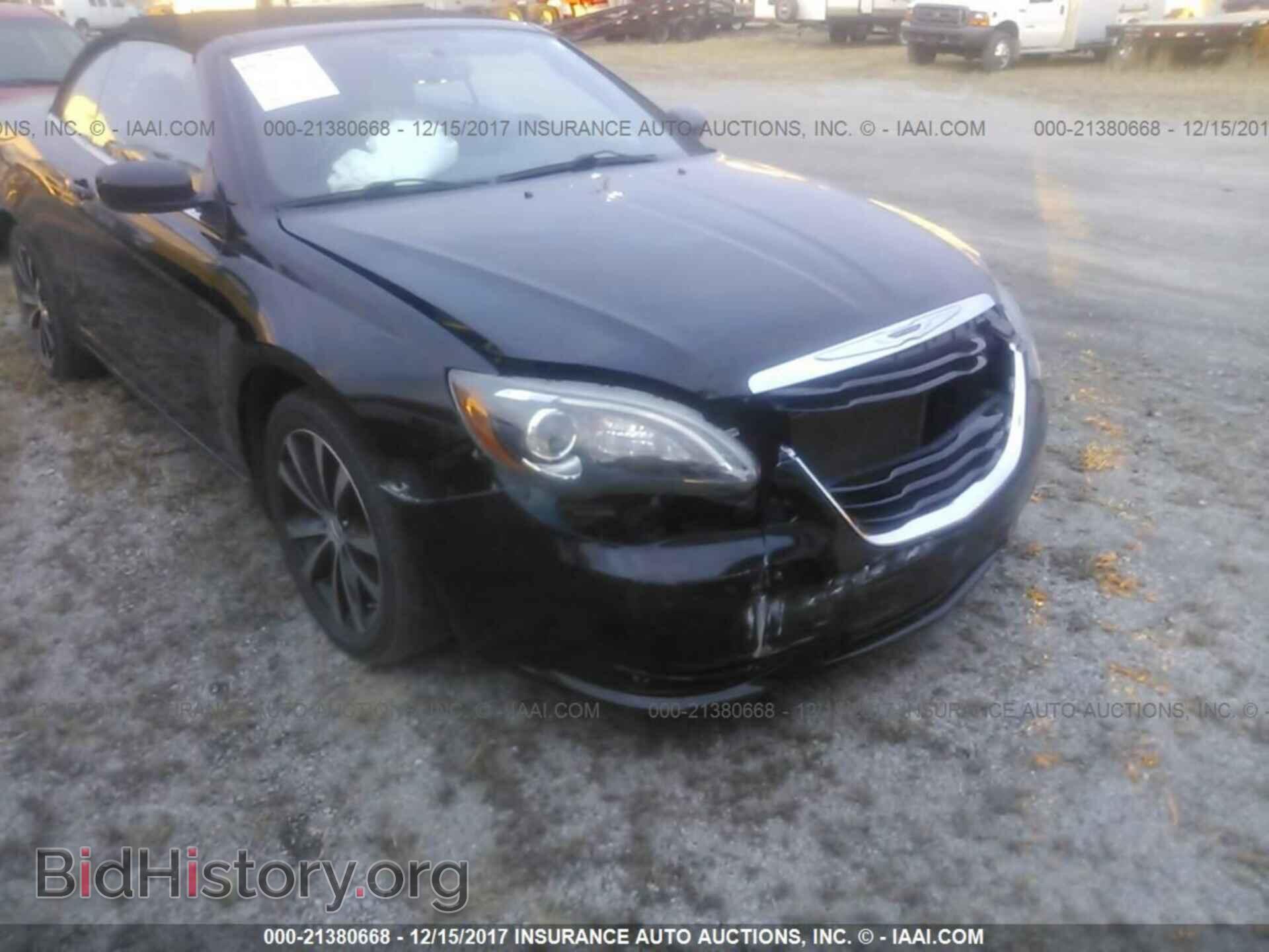 2012 Chrysler 200 - VIN: 1C3BCBGG2CN174176 - Photo 6