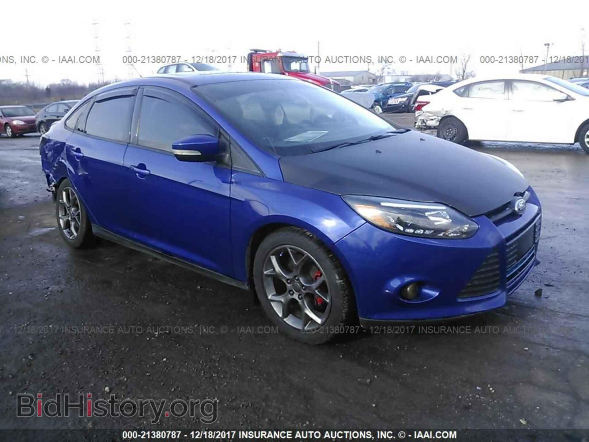 Photo 1FADP3F27DL145926 - Ford Focus 2013