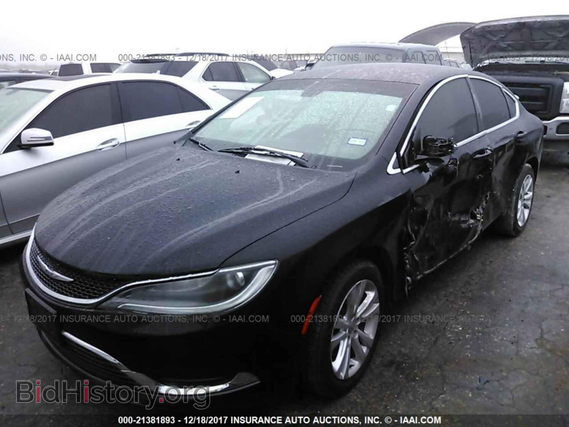 2015 Chrysler 200 - VIN: 1C3CCCAB2FN594726 - Photo 2