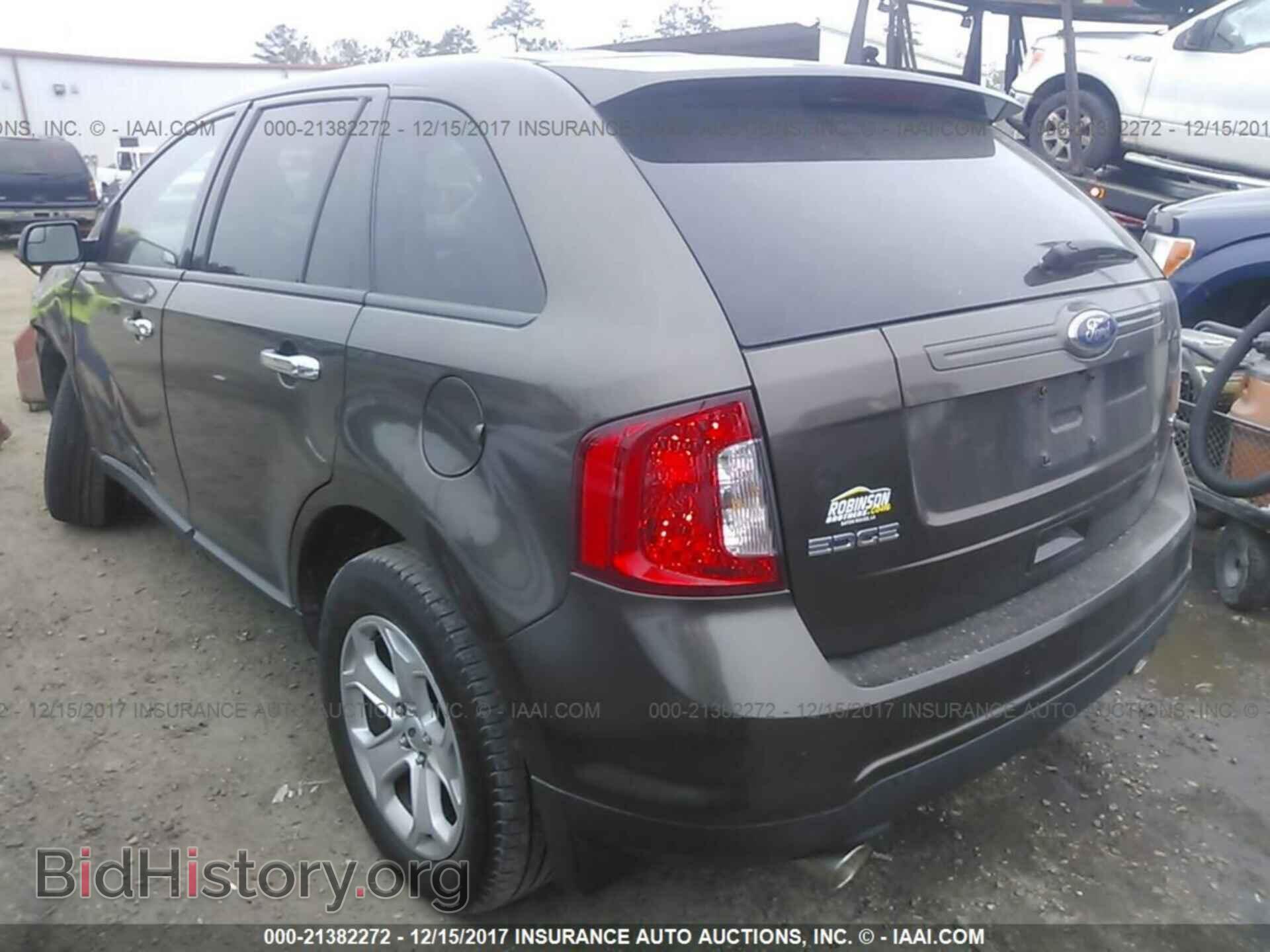 2011 Ford Edge - VIN: 2FMDK3JC2BBB34057 - Фото 3