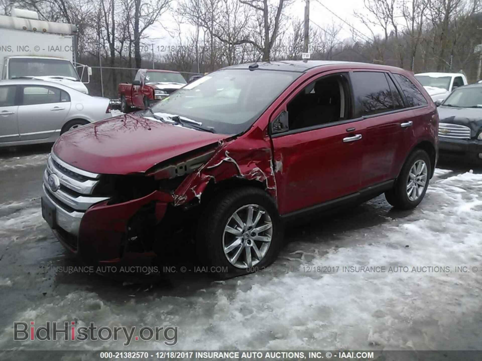 2011 Ford Edge - VIN: 2FMDK3JC2BBB20790 - Photo 2