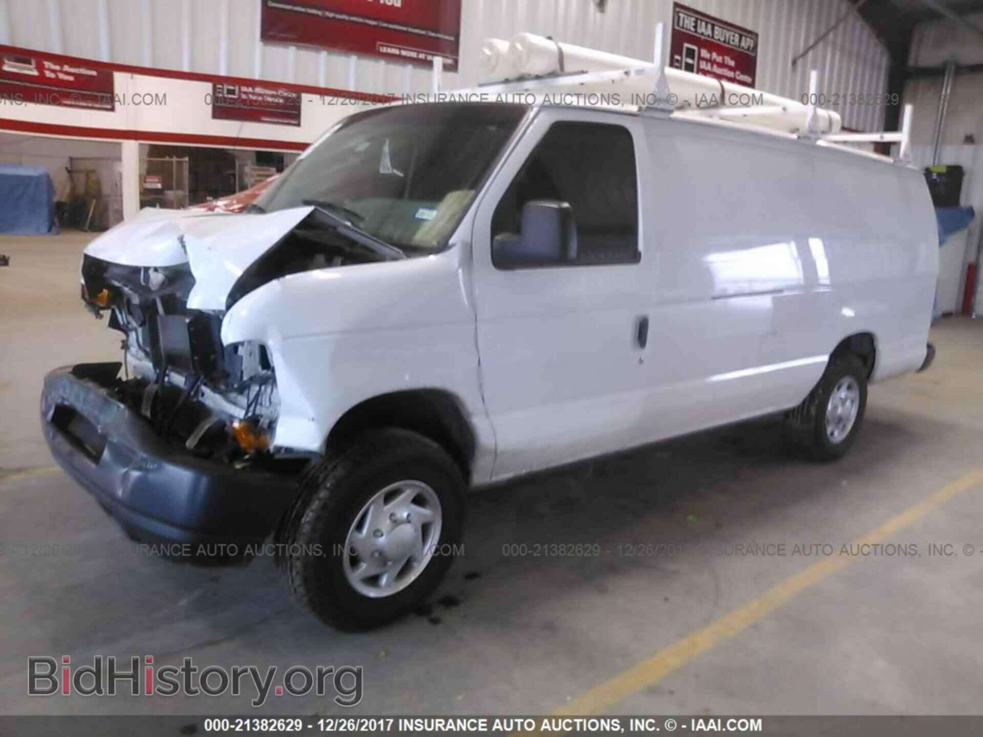 2013 Ford Econoline - VIN: 1FTSS3EL5DDB37196 - Фото 2