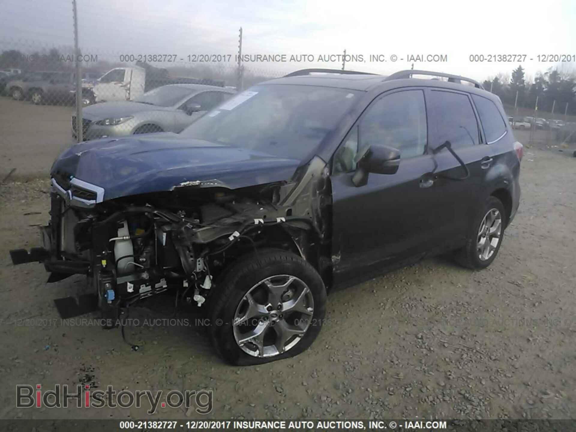 2017 Subaru Forester - VIN: JF2SJAWC3HH520558 - Photo 2