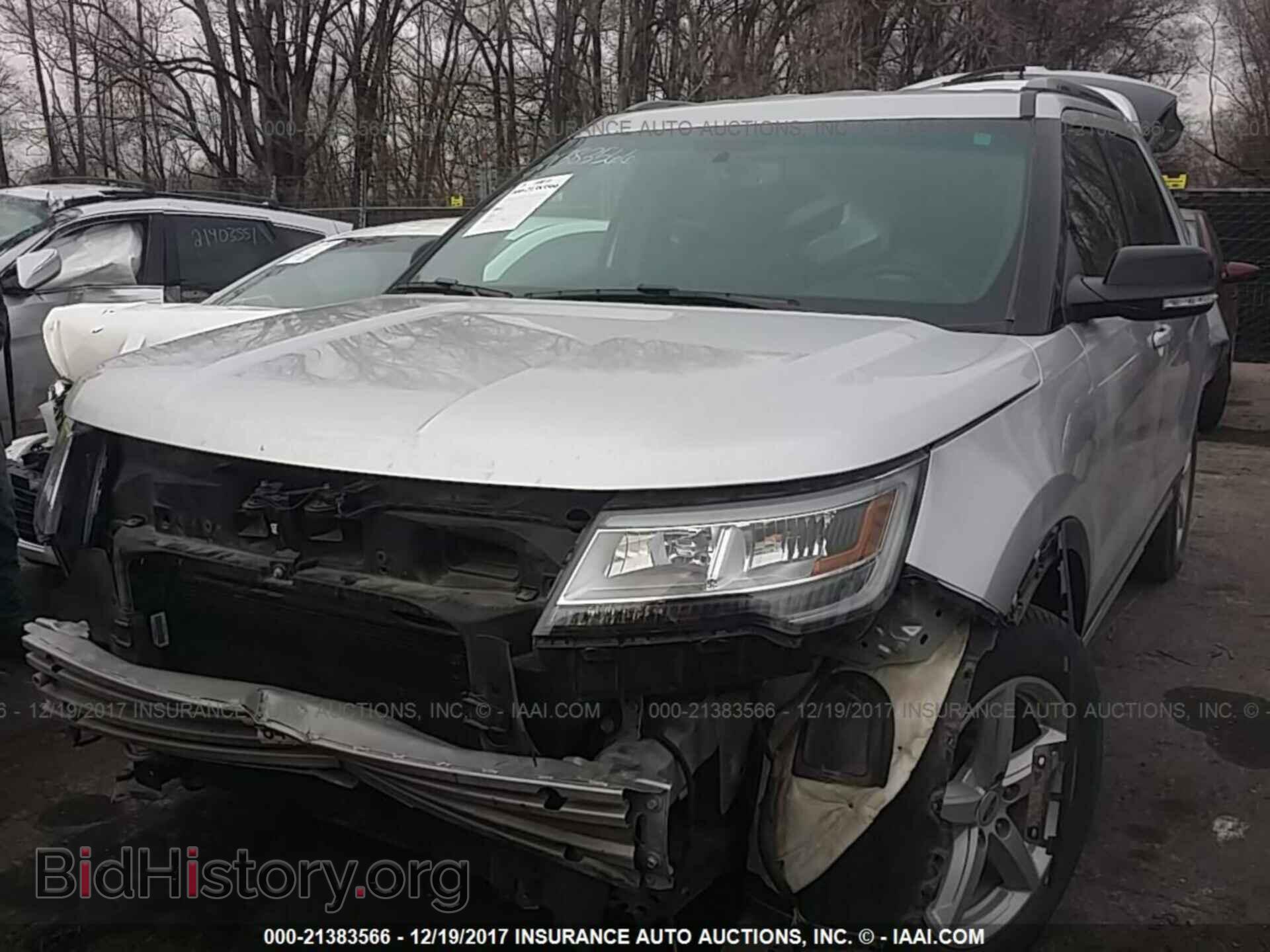 2017 Ford Explorer - VIN: 1FM5K8D81HGB06373 - Фото 2