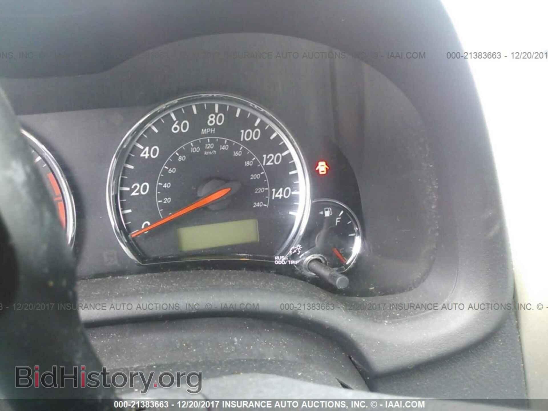 2011 Toyota Corolla - VIN: 2T1BU4EEXBC665568 - Фото 7