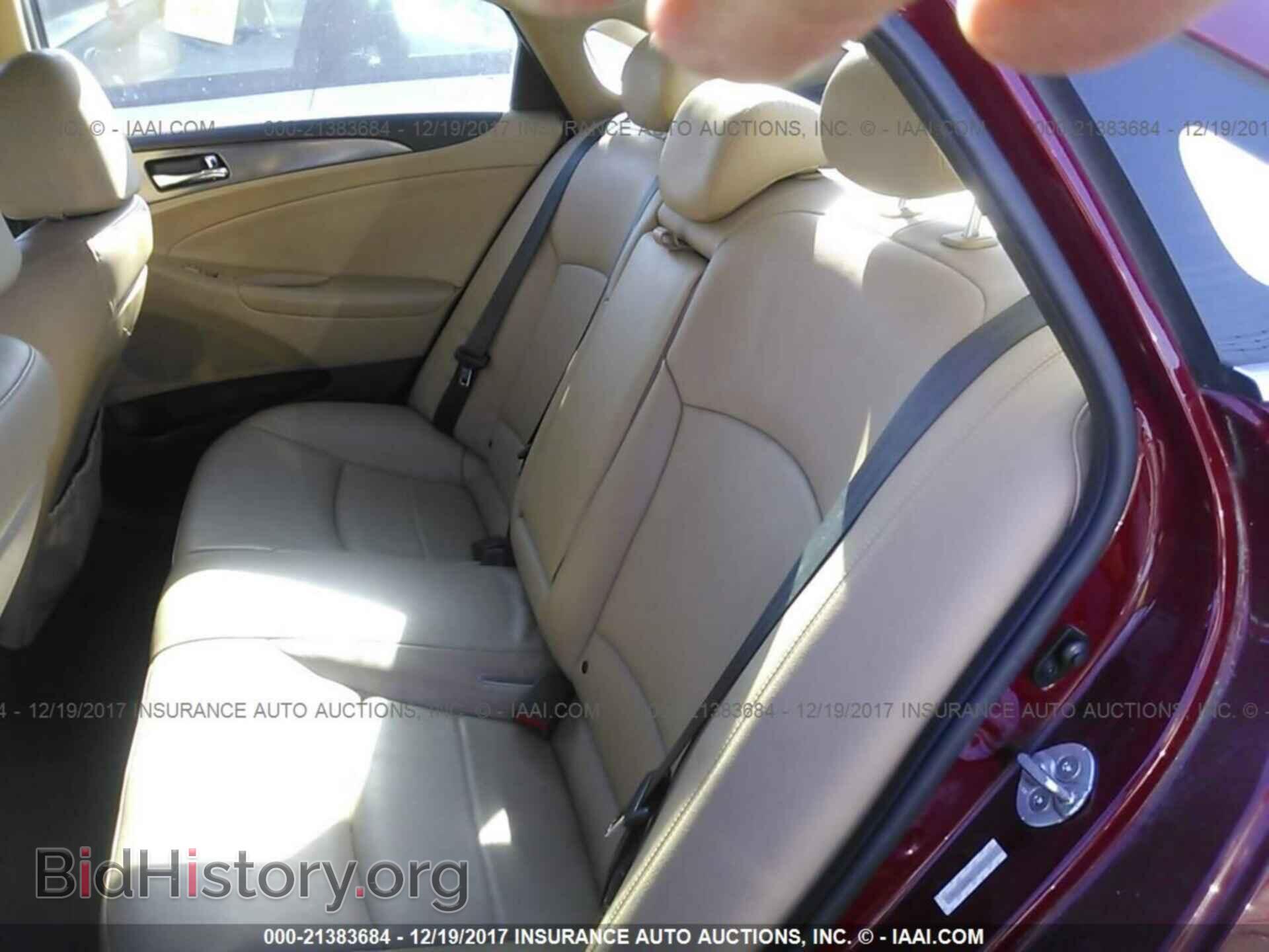 2012 Hyundai Sonata - VIN: KMHEC4A46CA031933 - Фото 8