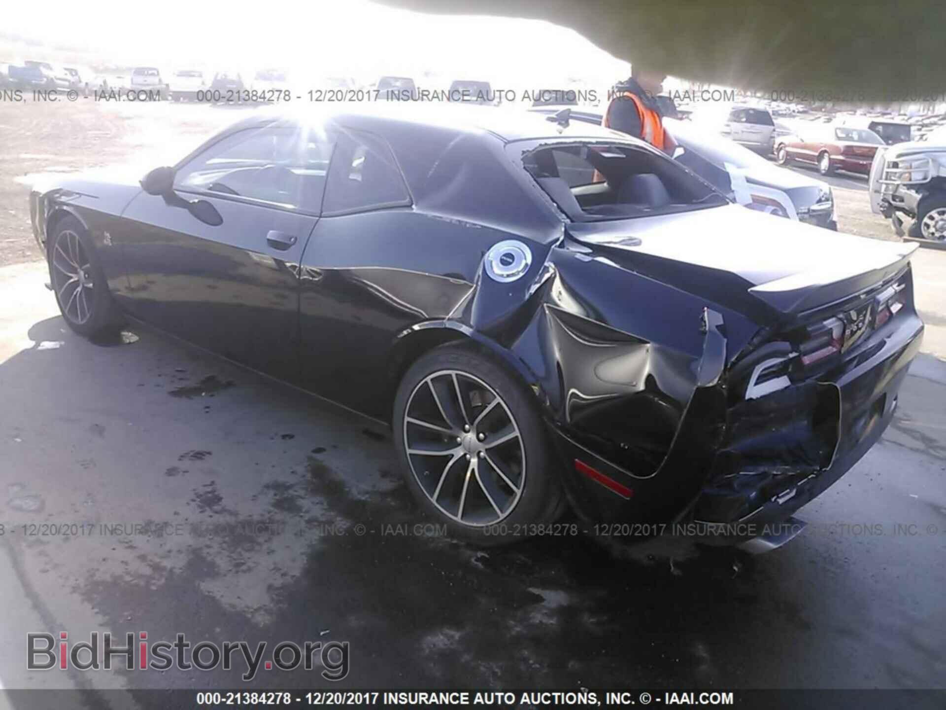 2015 Dodge Challenger - VIN: 2C3CDZFJ1FH701967 - Photo 3