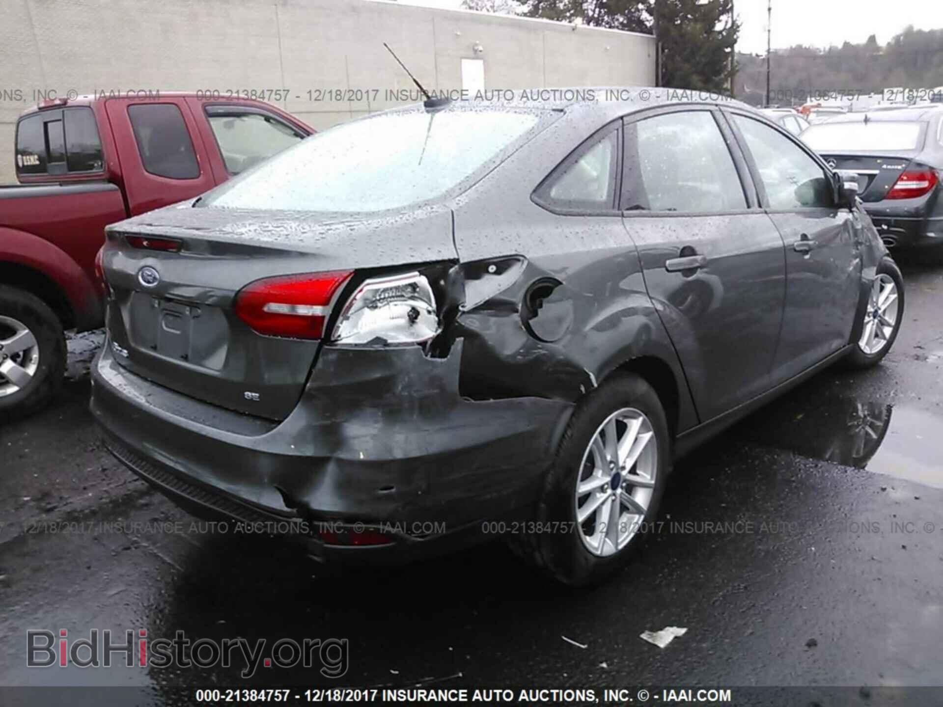 2016 Ford Focus - VIN: 1FADP3F20GL255186 - Фото 4