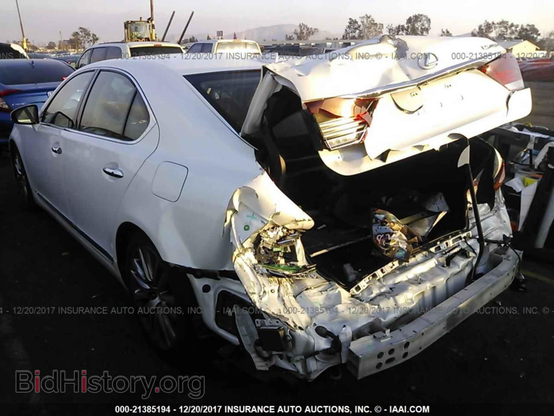 2014 Lexus Ls - VIN: JTHBL5EF5E5130763 - Фото 3